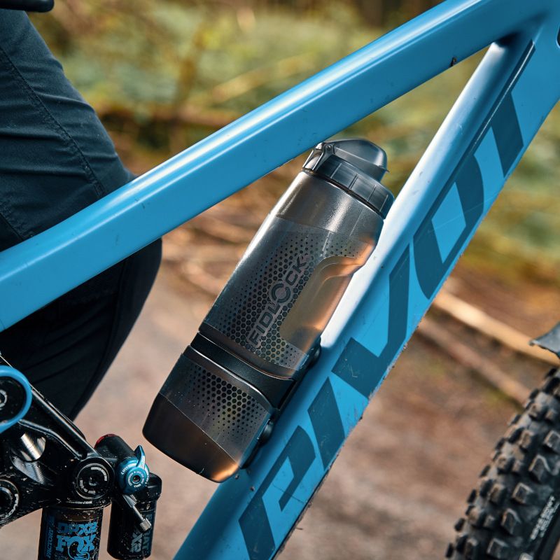 Fidlock Twist 800 Bike Water Bottle with Secure Magnetic Base - Ideal for Cycling, Hiking & Outdoor Sports Hydration