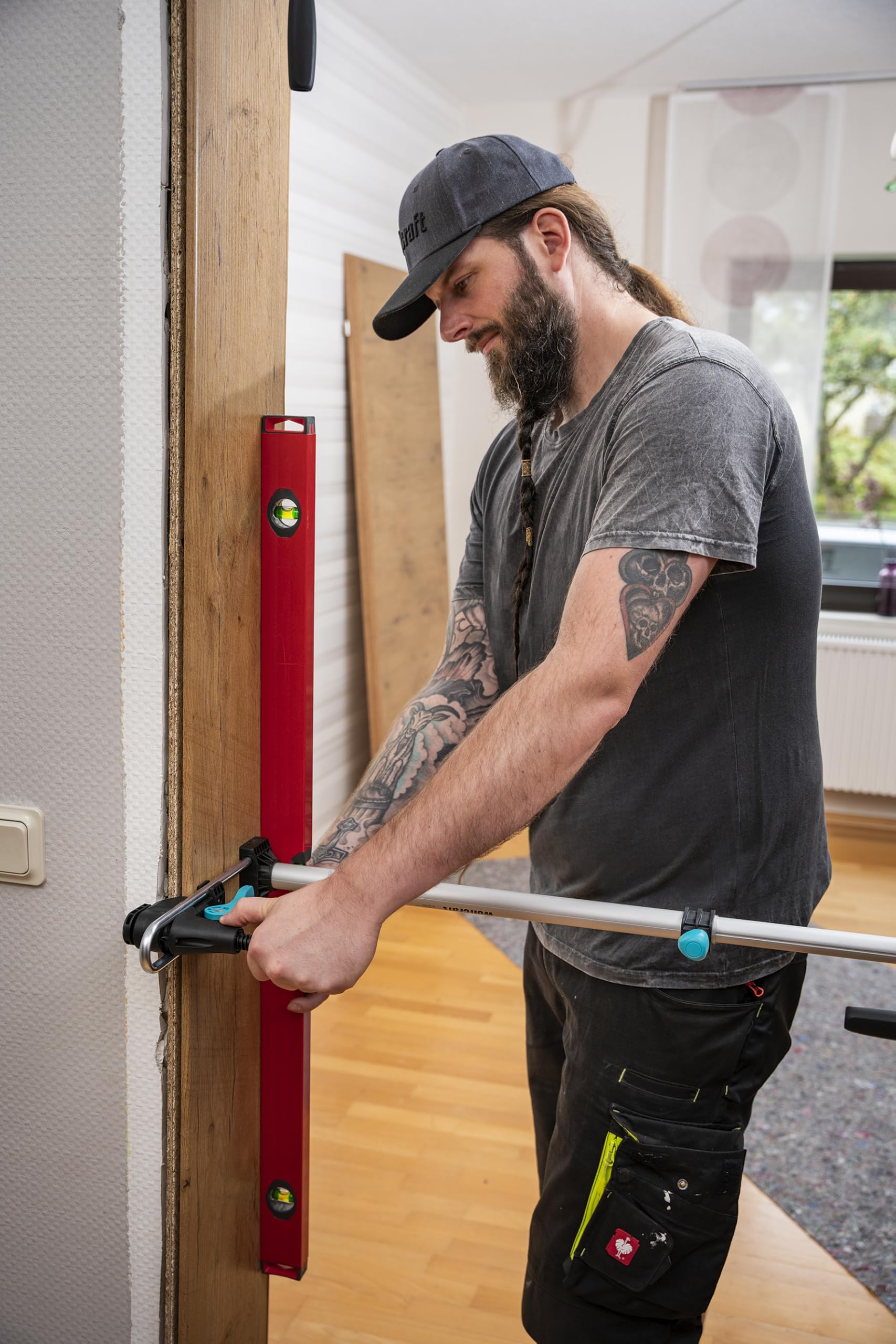 Wolfcraft 3676000 Pro Door Frame Assembly Set - Heavy Duty Steel Construction for Secure Installation | Perfect for Home Renovation & DIY Projects
