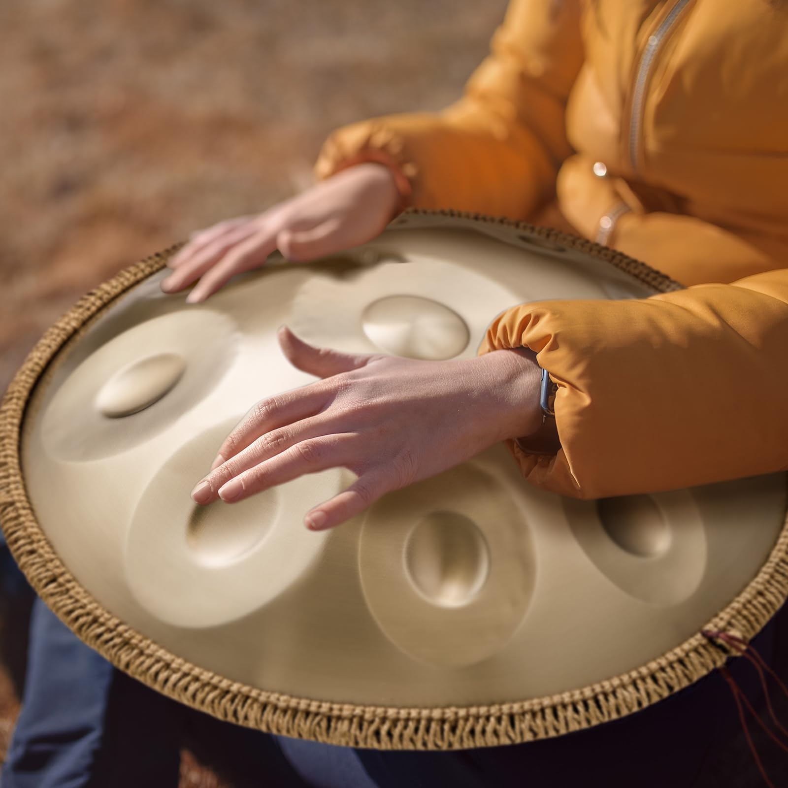 VEVOR 22-inch Handpan Drum in D Minor - 10 Notes Steel Hand Pan with Mallets, 432Hz Tuning, Stand & Carry Bag - Professional Percussion Instrument for Adults & Beginners - Perfect for Meditation, Yoga, Music Therapy & Outdoor Performances