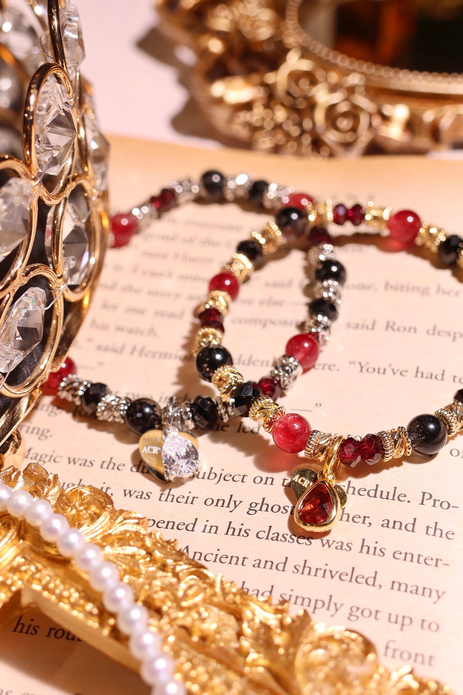 Stylish Fall Winter Bracelet for Women - Trendy Beaded Jewelry Gift for Christmas & Holiday Parties | Perfect for Casual Wear, Office & Special Occasions