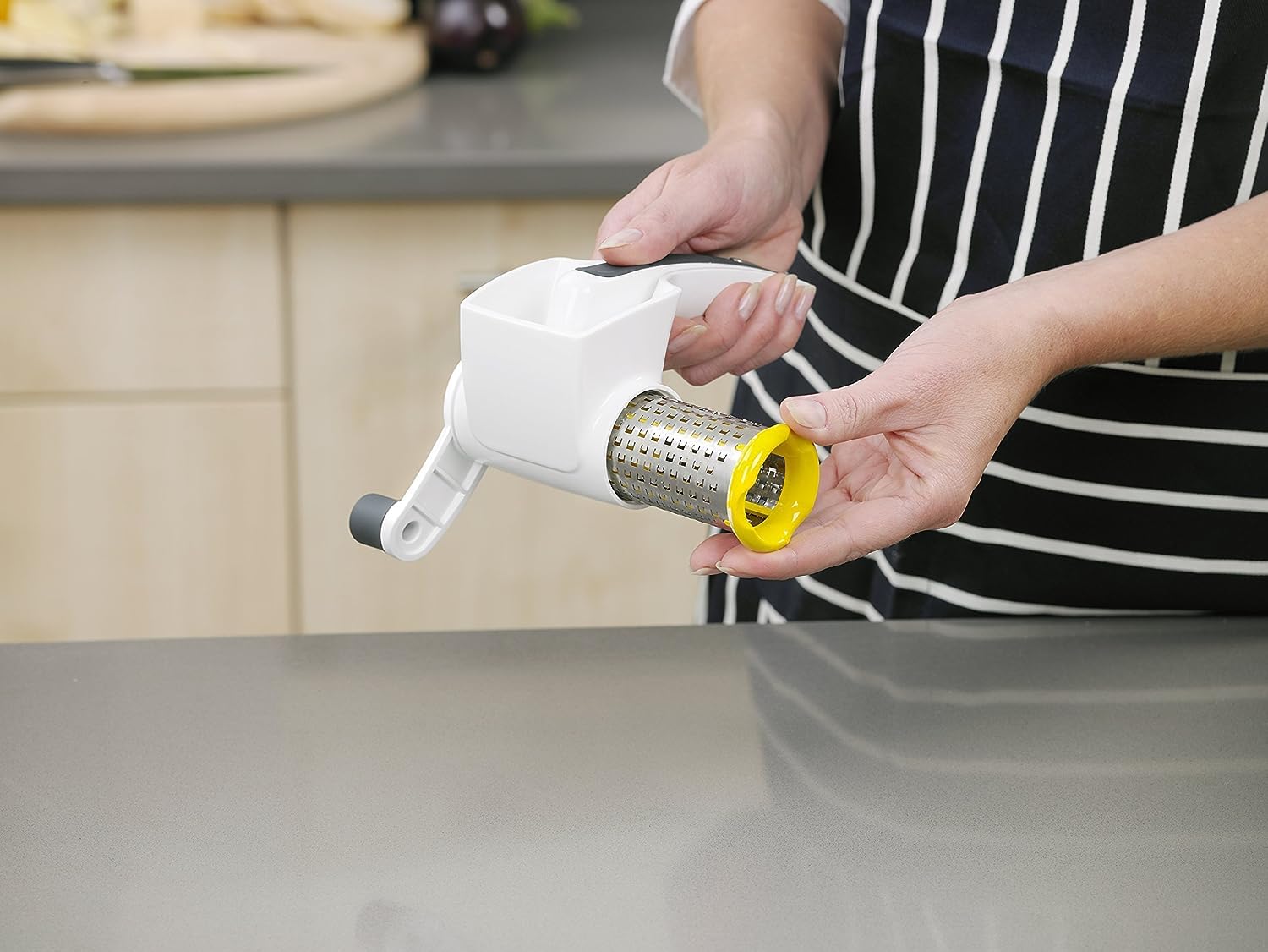 Zyliss Classic Rotary Cheese Grater - Stainless Steel Handheld Grater with Comfort Grip Handle for Hard Cheese, Vegetables, Nuts & Chocolate - Perfect for Cooking, Baking & Meal Prep - White