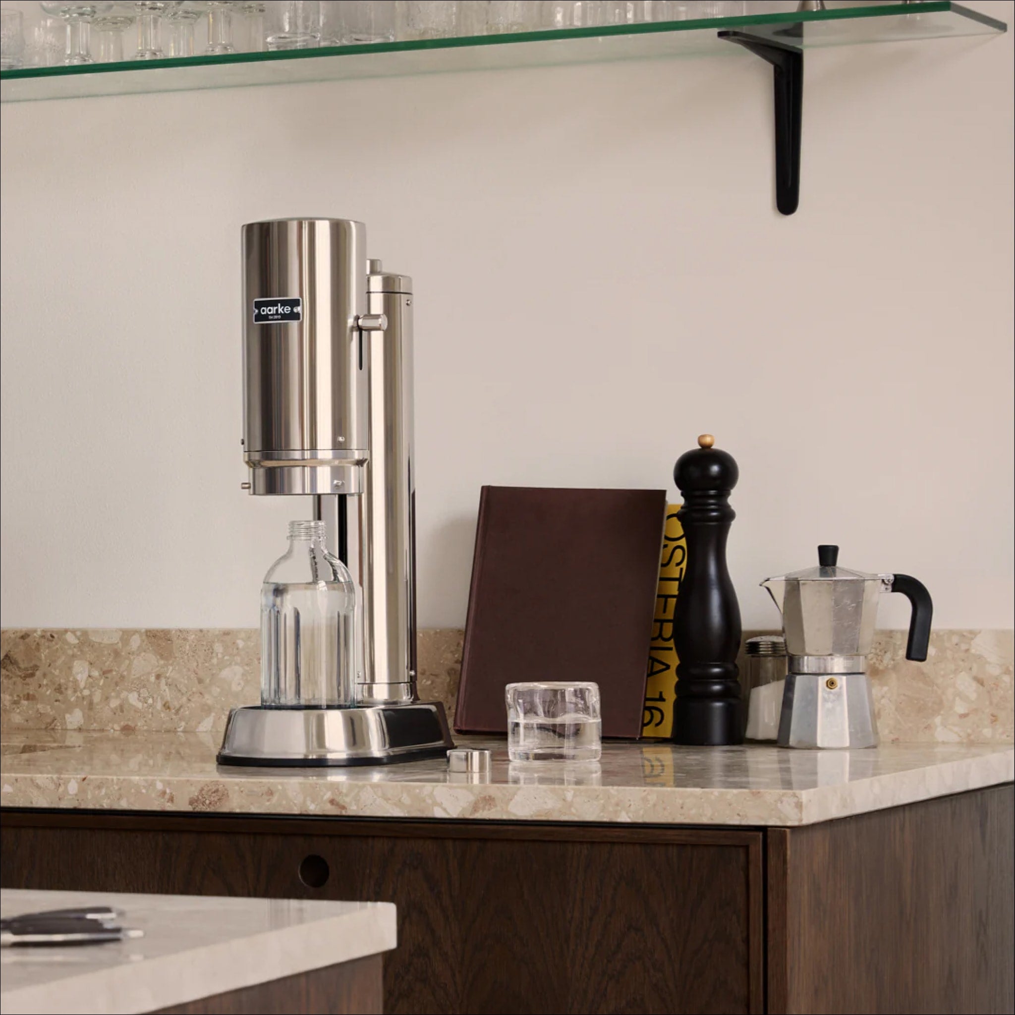 AARKE Carbonator Pro - Premium Stainless Steel Home Soda Maker for Sparkling Water & Cocktails | Perfect for Kitchen, Bar & Party Use