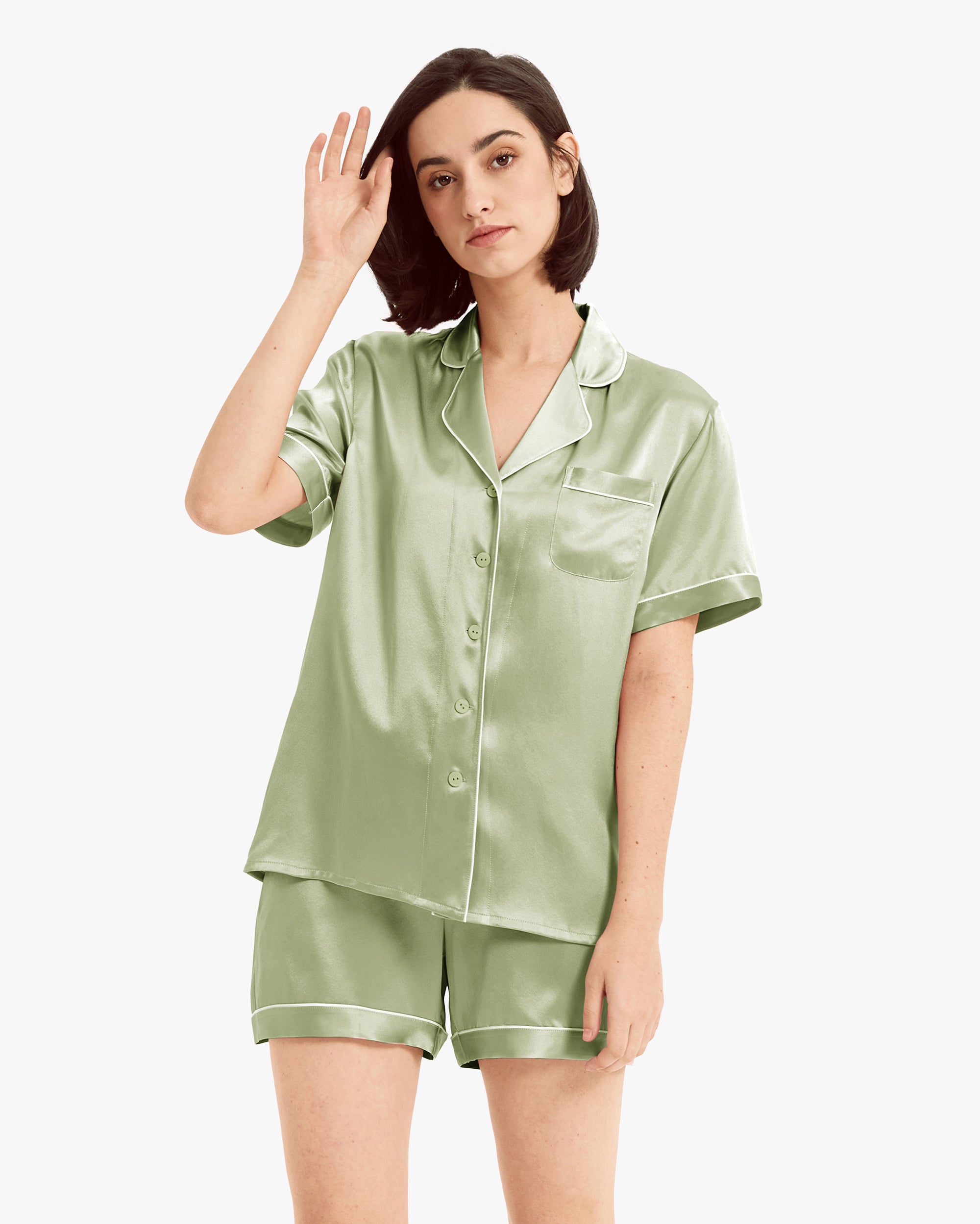 Elegant Silk Short Pajamas for Women - Soft & Breathable Sleepwear - Perfect for Summer Nights & Lounge Wear