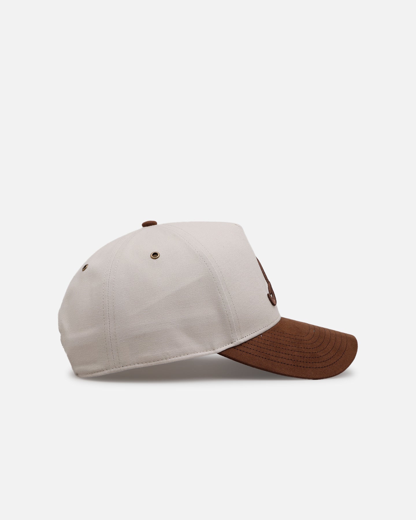 47 Brand Atlanta Braves 'Coconut' Snapback Hat - Adjustable Baseball Cap for Men & Women - Perfect for Sports Games, Casual Outfits and Braves Fans
