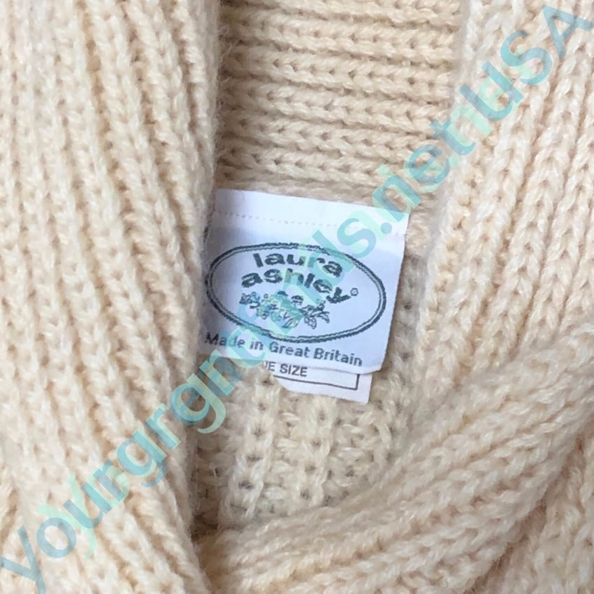 Vintage Laura Ashley 100% Winter White Wool Sweater for Women | Cozy Warm Knit Pullover | Perfect for Christmas, Winter Holidays & Cold Weather Outfits