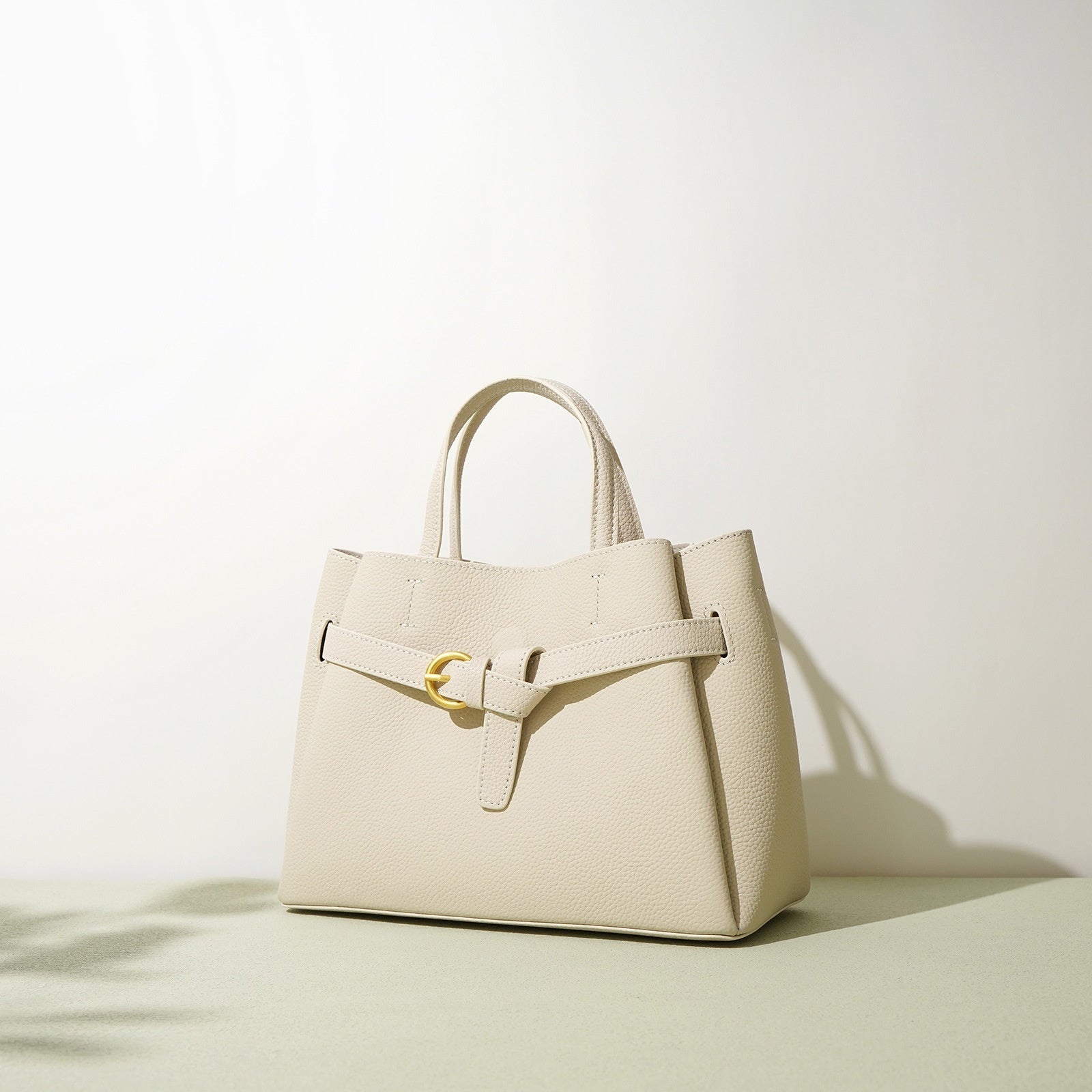 Genuine Leather Tote Bag for Women - Stylish Shoulder Bag & Crossbody Purse - Perfect for Work, Travel & Everyday Use