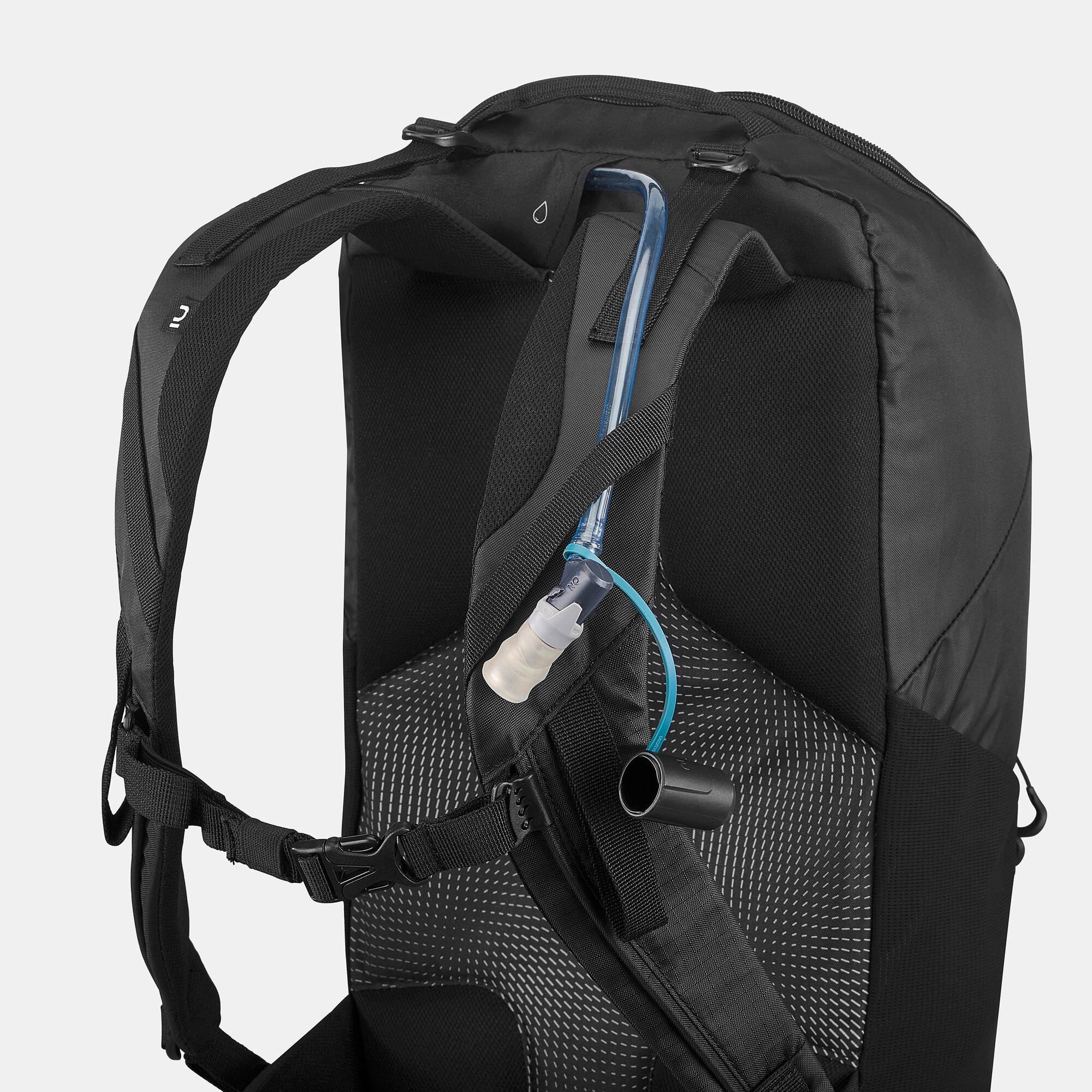 Quechua MH100 20L Lightweight Hiking Backpack for Men & Women - Water-Resistant Daypack for Outdoor Adventures, Camping & Travel