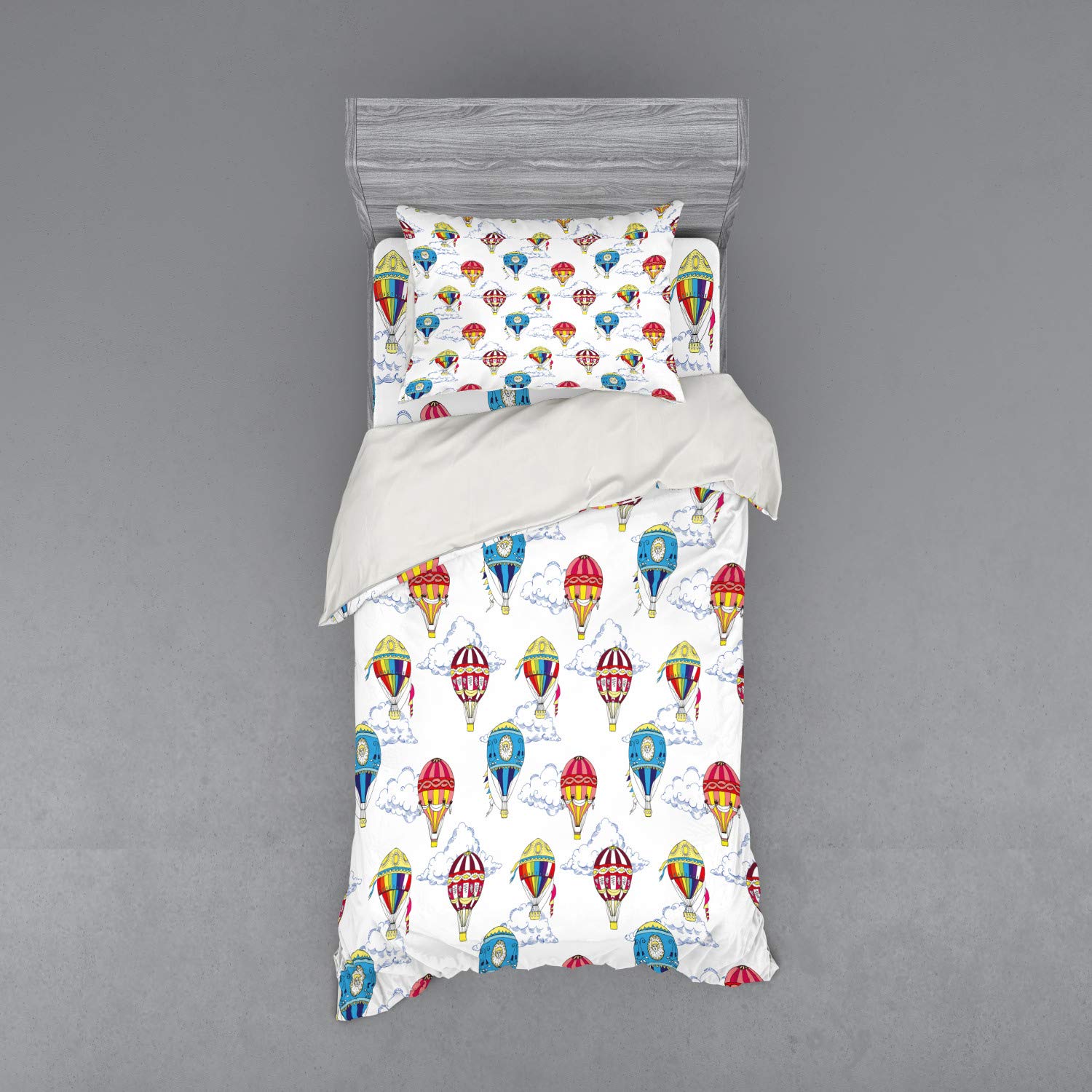 Ambesonne Colorful Duvet Cover Set - Hand Drawn Sketches of Clouds & Hot Air Balloons - 3 Piece Twin XL Bedding Set with Sham & Fitted Sheet - Playroom Decor for Kids & Teens - Soft Multicolor Bedroom Accessories for Cozy Sleepovers & Themed Rooms