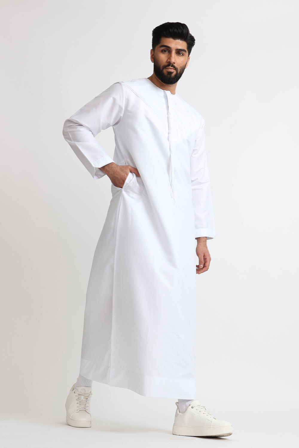 J101 White Boys Pleated Emirati Thobe - Traditional Arabic Robe for Kids - Perfect for Eid, Weddings & Special Occasions