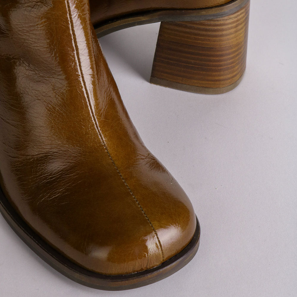 Intentionally Blank Mallboot - Stylish & Comfortable Women's Boots for Casual Wear, Outdoor Walking & Fashion Outfits