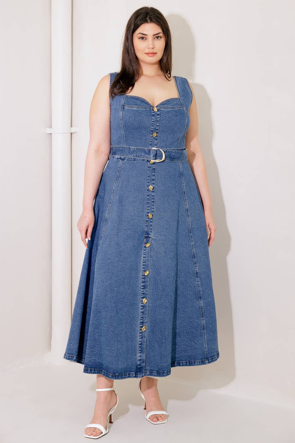 FRIDAY FEELS Sweetheart Denim Midi Dress - Women's Vintage Inspired Blue Jean Dress for Date Night & Casual Outings