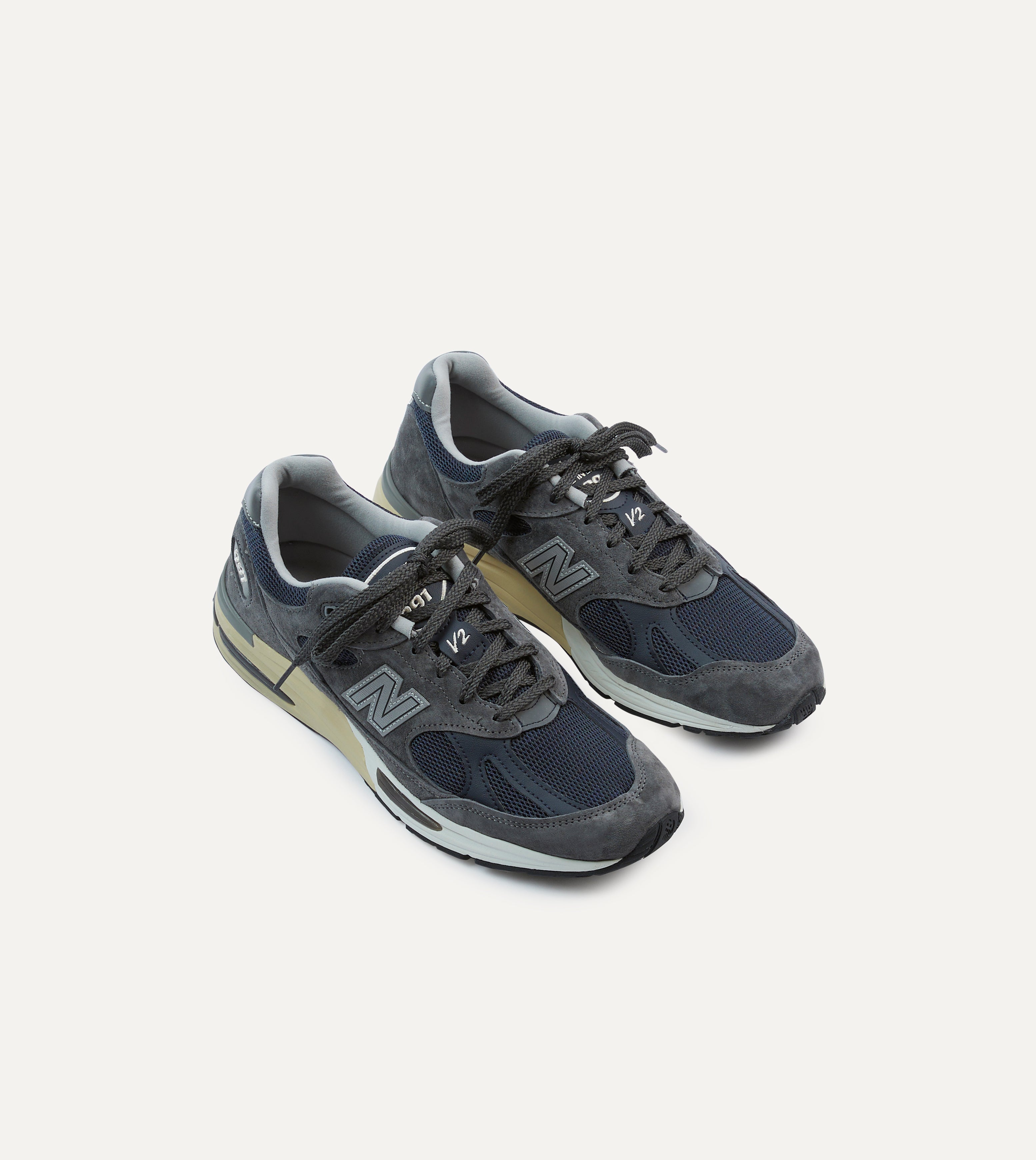 New Balance 991v2 Dark Gull Grey Running Shoes Made in UK – Premium Comfort for Men & Women | Ideal for Jogging, Gym & Casual Wear