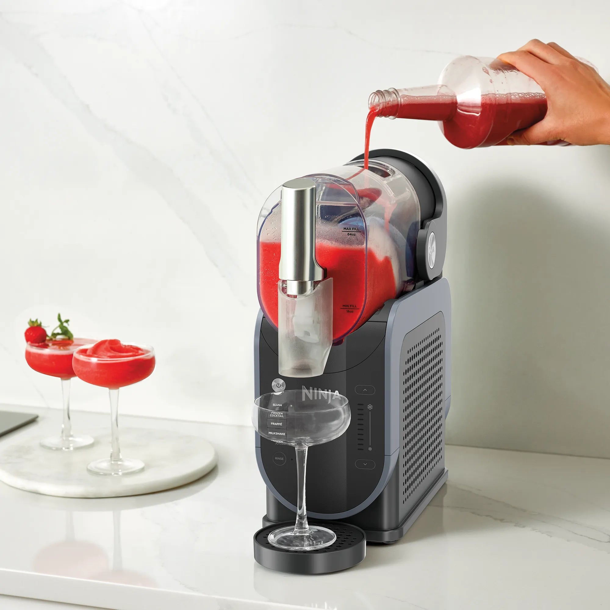 Ninja SLUSHi Professional Frozen Drink Maker - Make Smoothies, Slushies & Frozen Cocktails at Home - Perfect for Parties, Summer Treats & Healthy Snacks