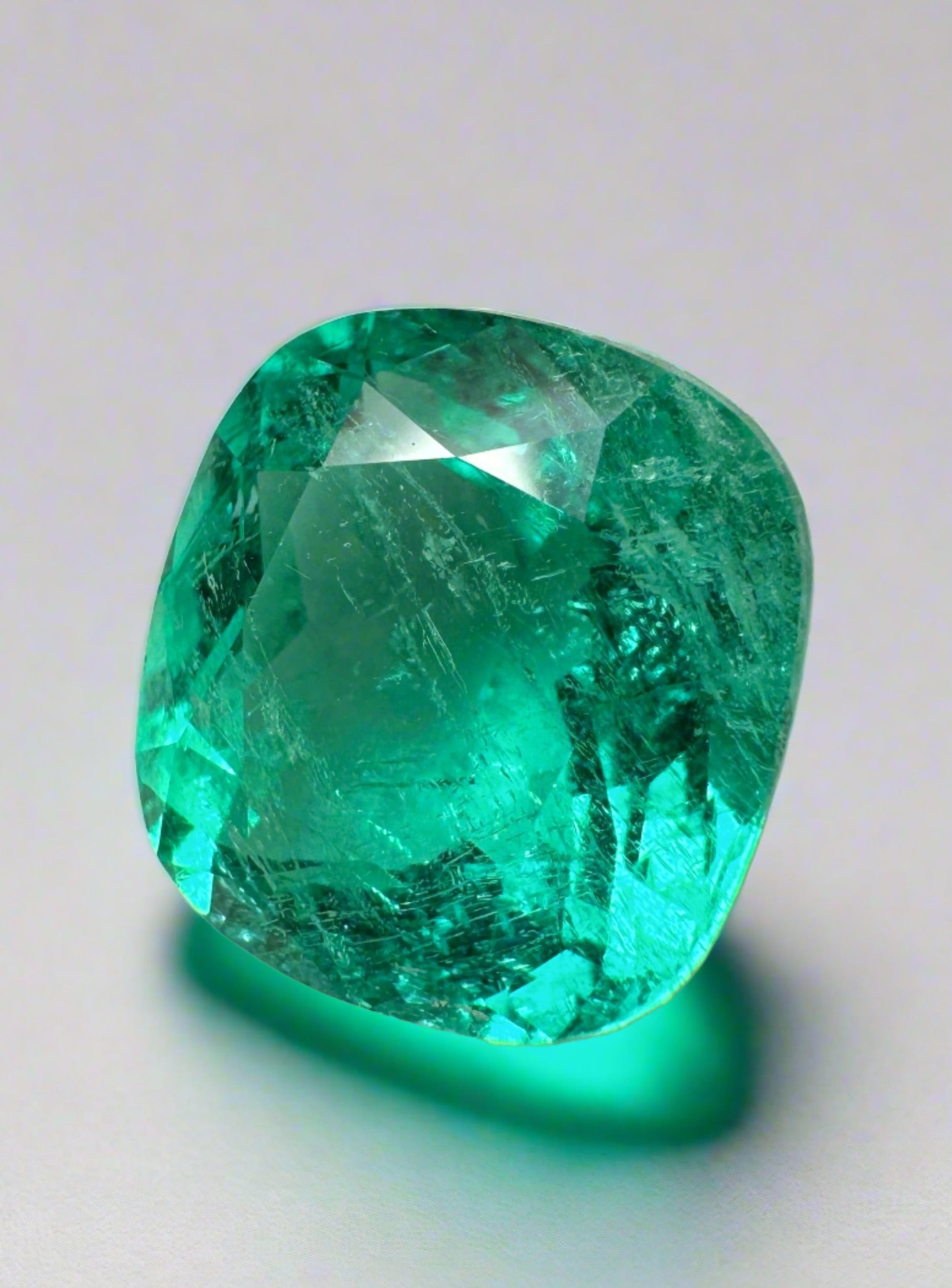 5.80 Carat Certified 11.5x10.8mm Bluish Green Natural Loose Colombian Emerald - Cushion Cut Gemstone for Jewelry Making, Engagement Rings & Luxury Gifts