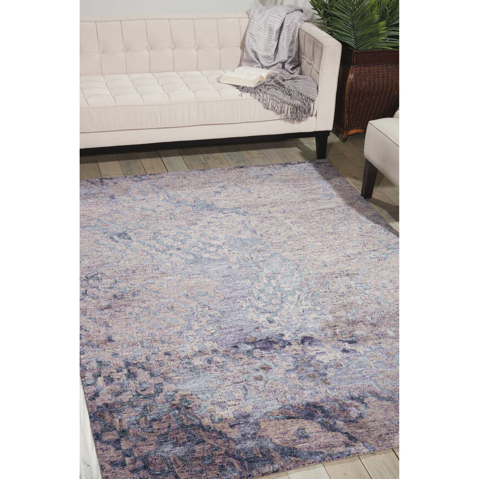 Nourison Gemstone Solid Sapphire 3'9