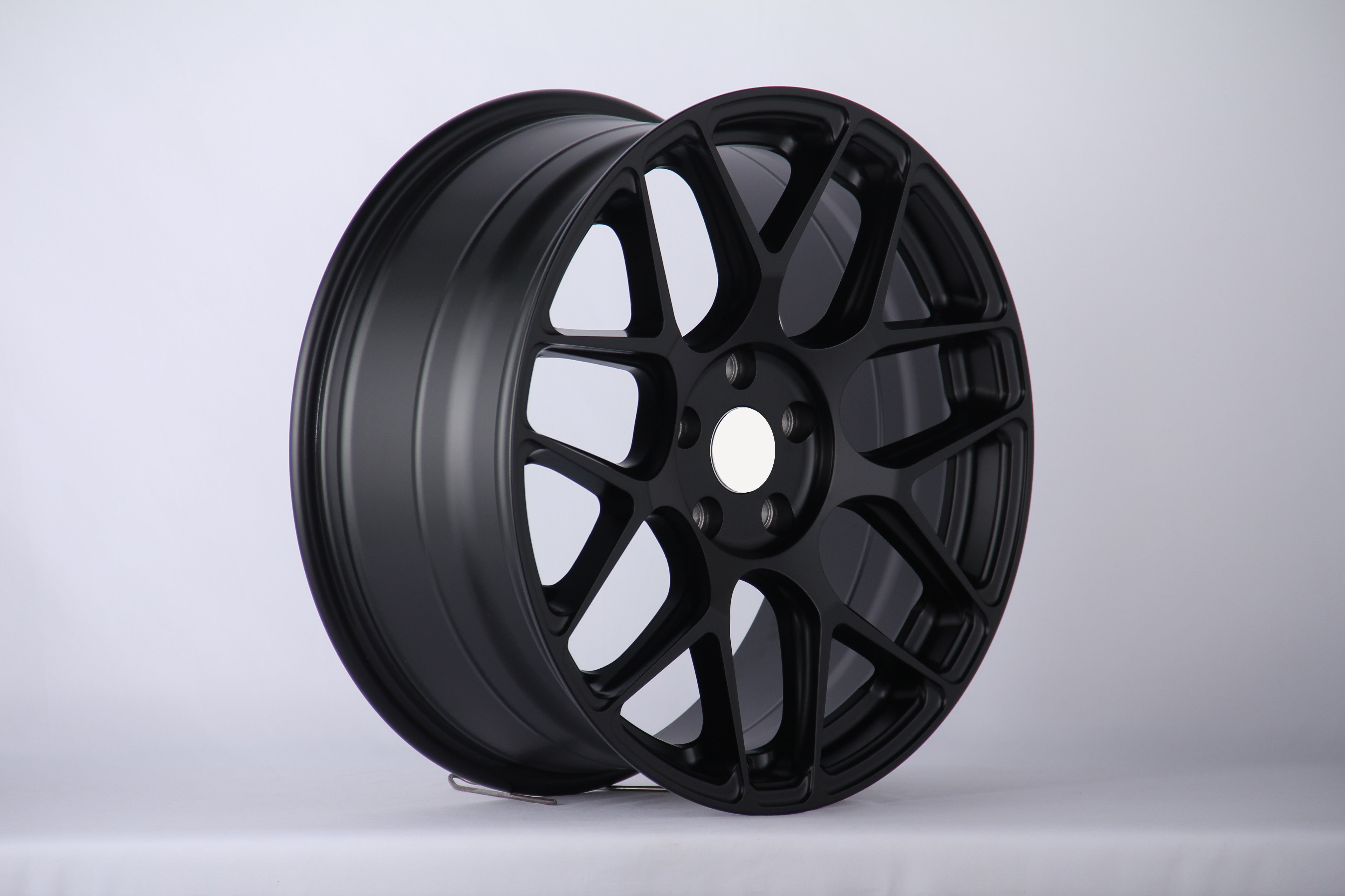 18 Inch IPW 056 Alloy Wheels - Premium Aftermarket Rims for Trucks & SUVs | Durable & Stylish Upgrade for Off-Road & Street Performance