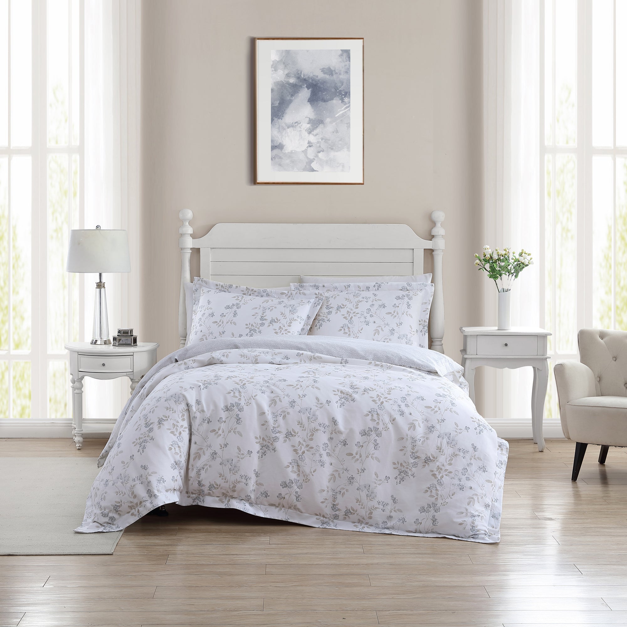 Laura Ashley Fawna Grey Quilt Cover Set - Queen Size Bedding Set with Pillow Shams, Soft Luxury Quilt Cover for Master Bedroom & Guest Room Decor