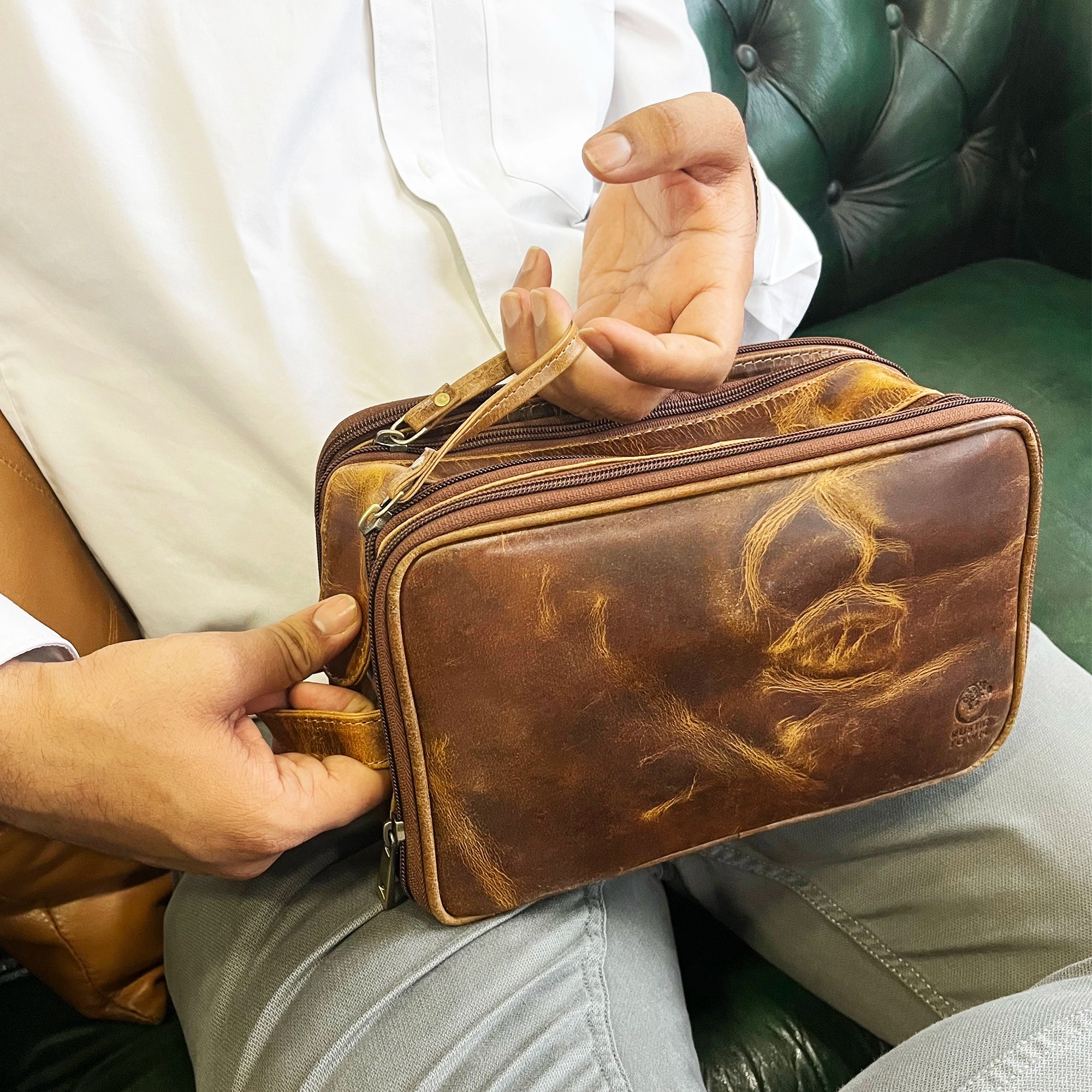 Premium Leather Toiletry Bag for Women & Men - Rustic Town Travel Cosmetic Organizer - Perfect for Vacation, Business Trips & Gym Essentials Storage