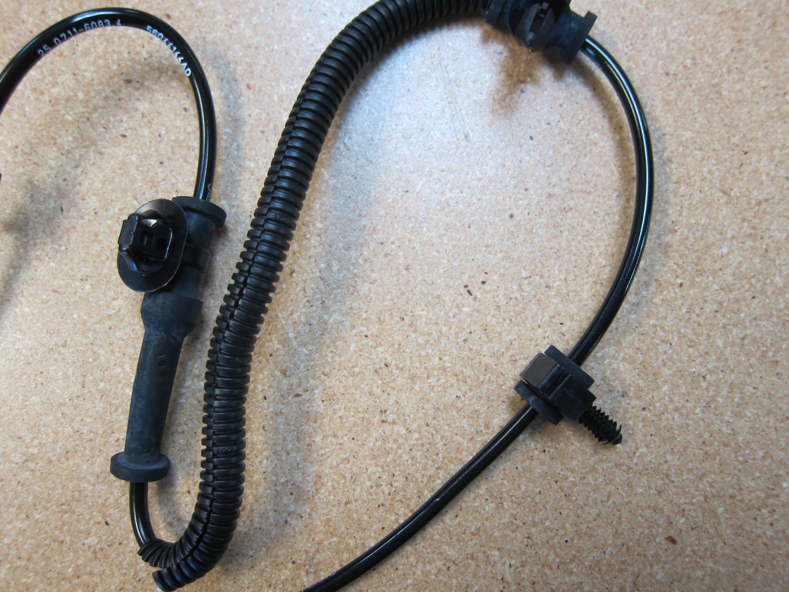 Jeep Wrangler Commander Grand Cherokee Wheel Speed Sensor - Mopar OEM Replacement Part for Off-Road & Daily Driving
