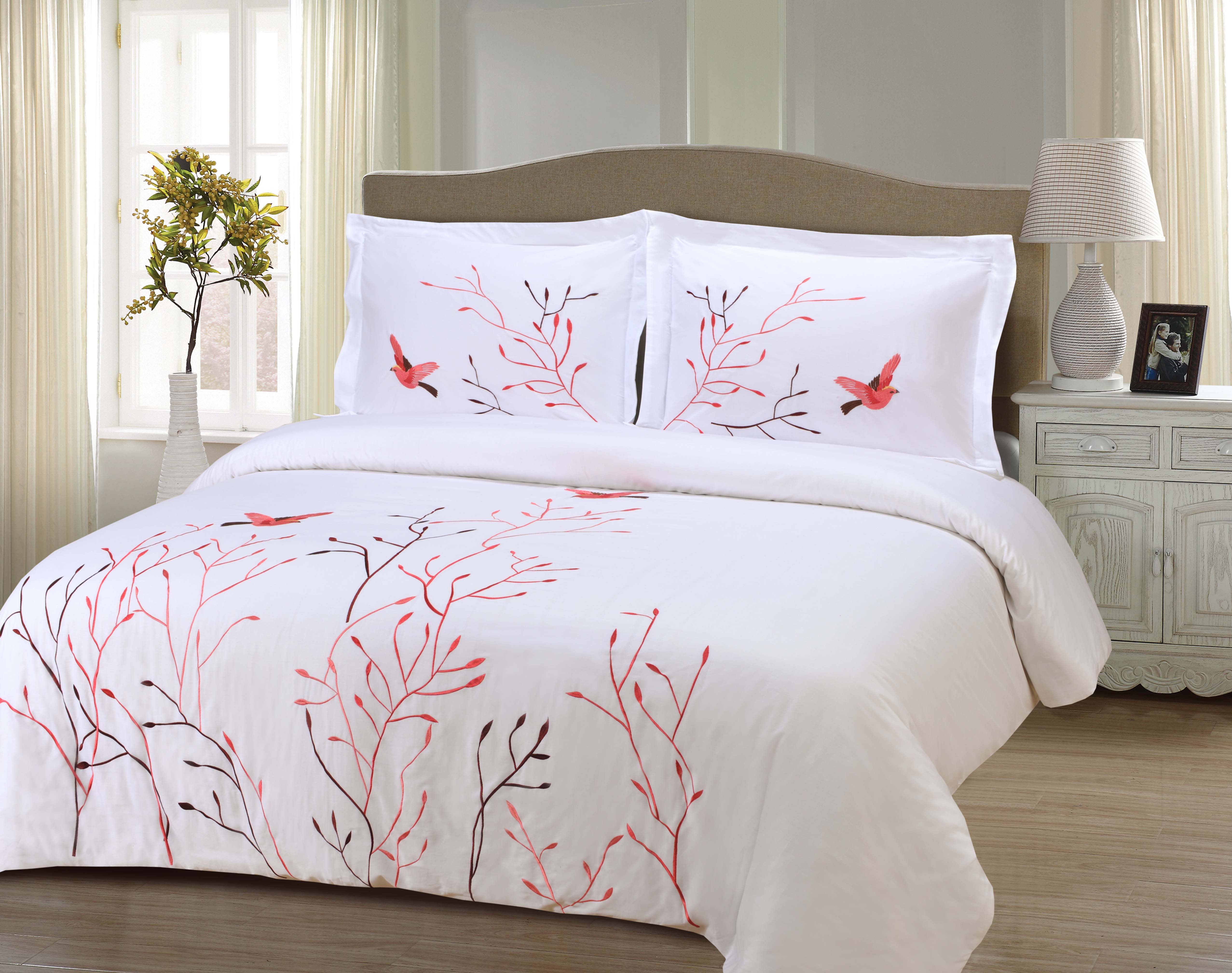 Premium 3-Piece Cotton Embroidered Duvet Cover Set - Soft & Breathable Bedding with Swallow Design - Perfect for Master Bedroom, Guest Room & Dorm Decor