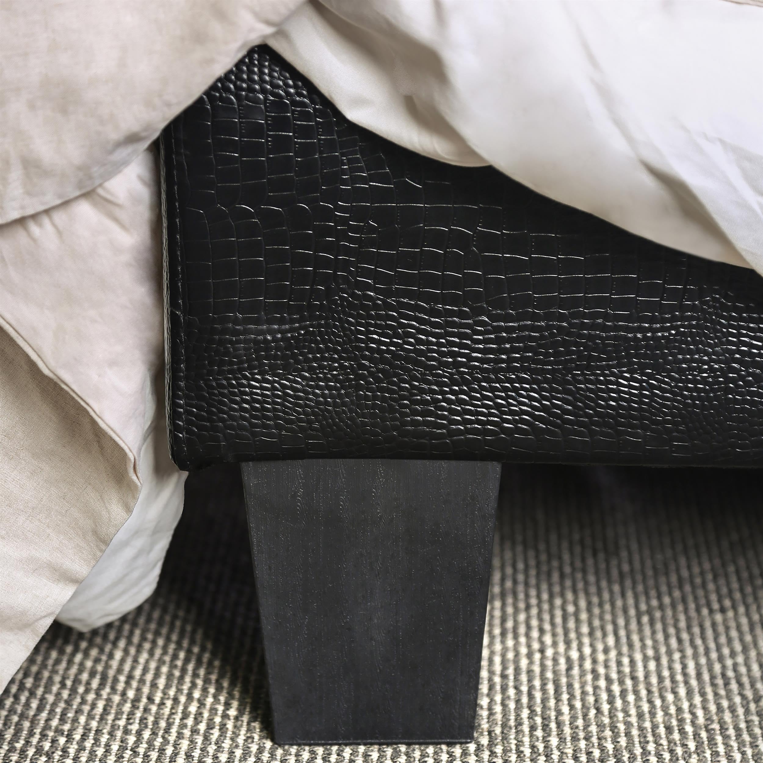 Furniture of America Hariett Full Size Leatherette Platform Bed Frame - Black Upholstered Modern Bedroom Furniture for Small Spaces & Guest Rooms
