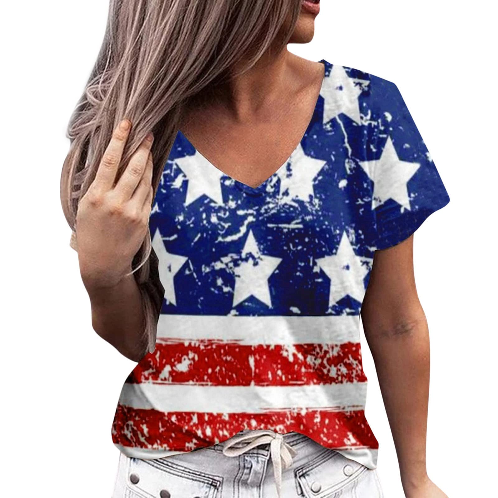 Women's American Flag V-Neck & Crewneck T-Shirts - Patriotic 4th of July Short Sleeve Tops & Blouses for Summer - Perfect for BBQ, Beach Outings & Independence Day Celebrations