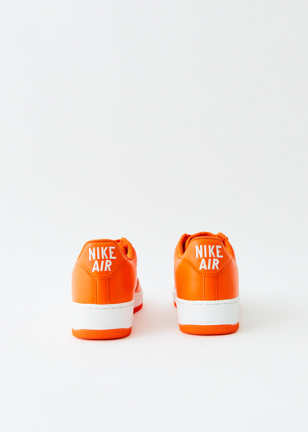 Nike Air Force 1 Low Retro 'Colour of the Month' Sneakers - Men's/Women's Classic White Basketball Shoes - Perfect for Casual Wear, Street Style & Sneaker Collection