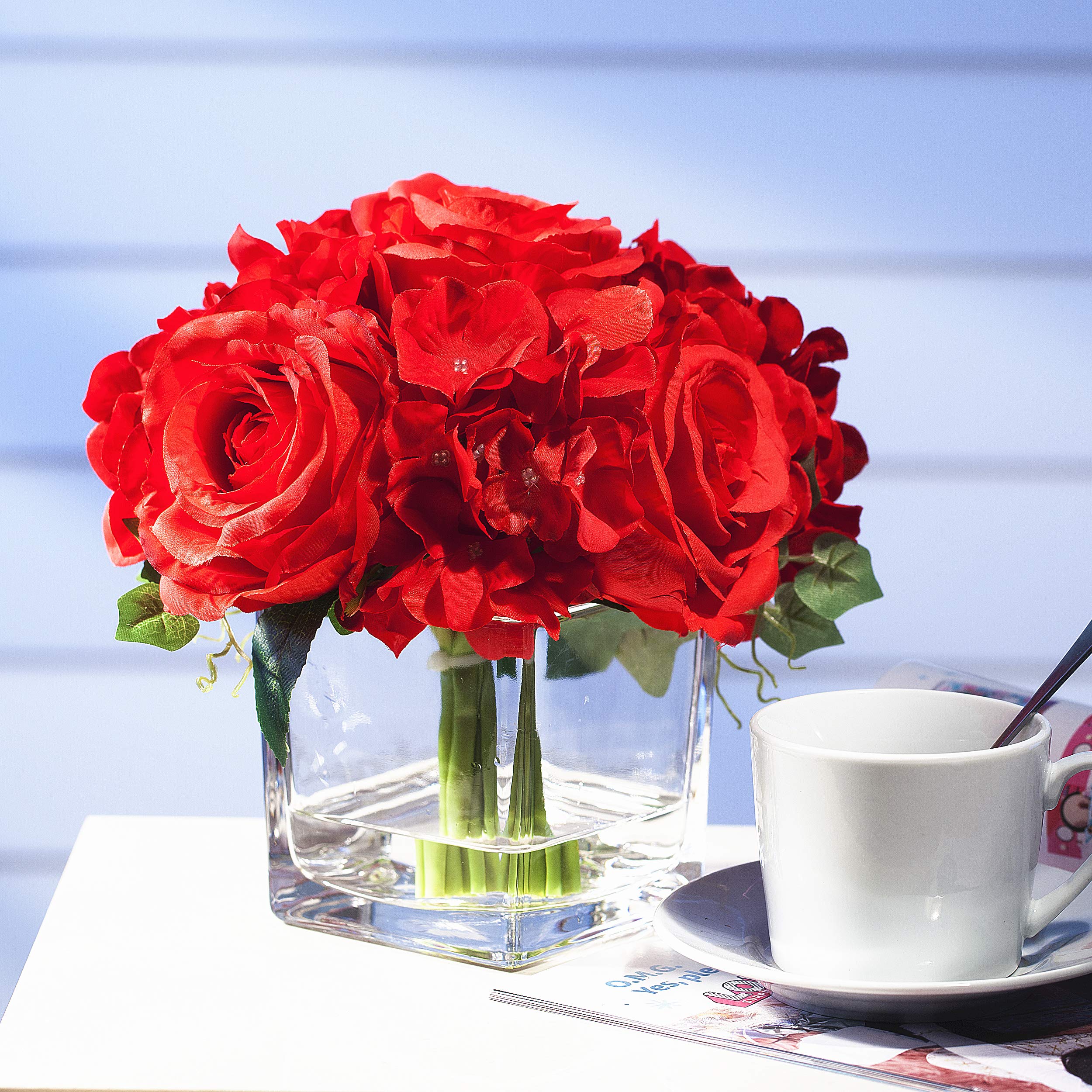 ENOVA HOME Artificial Silk Rose Hydrangea Flowers in Cube Glass Vase - Red Floral Arrangement for Wedding, Home, Office Decor | Perfect for Centerpieces, Table Decorations & Gift Ideas