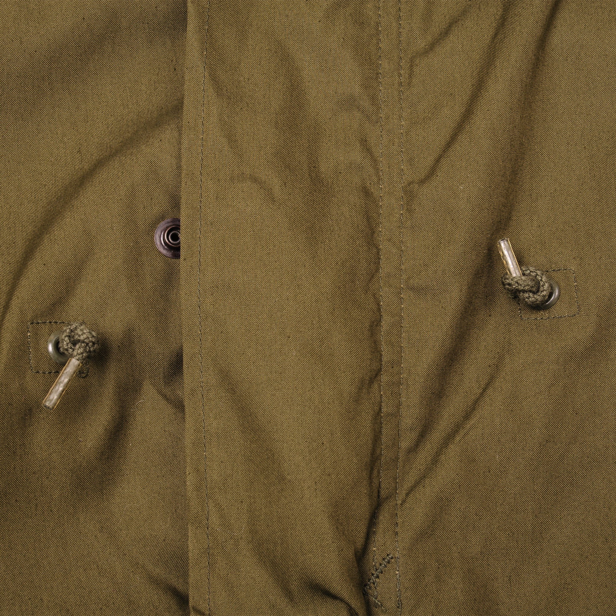 Vintage US Army Fishtail Parka 1988 Large with Liner - Military Outerwear for Cold Weather & Outdoor Activities