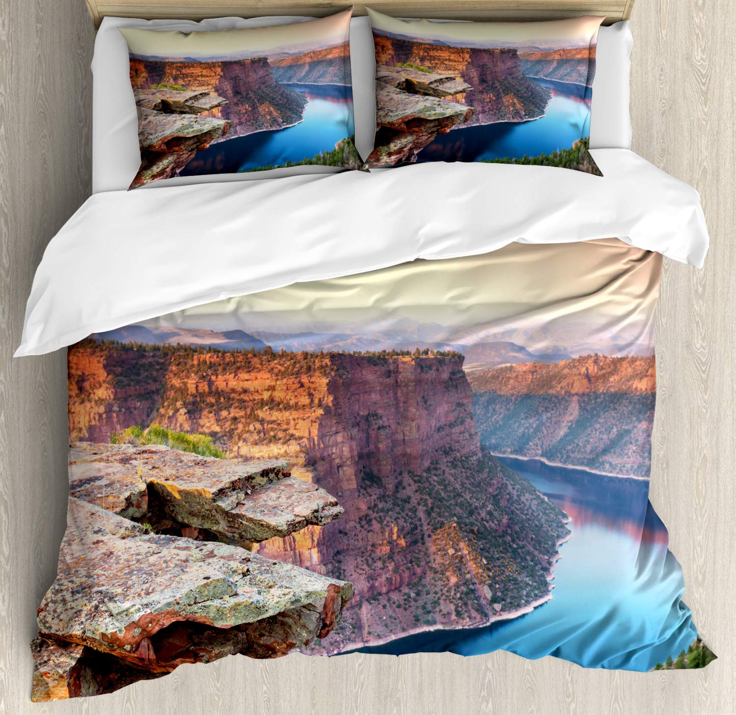 Ambesonne Wyoming Duvet Cover Set - King Size 3-Piece Bedding with 2 Pillow Shams, Aerial Sunset Panorama of Gorge National Recreation Area, Multicolor Decorative Comforter Cover | Perfect for Master Bedroom, Guest Room & Vacation Home Decor