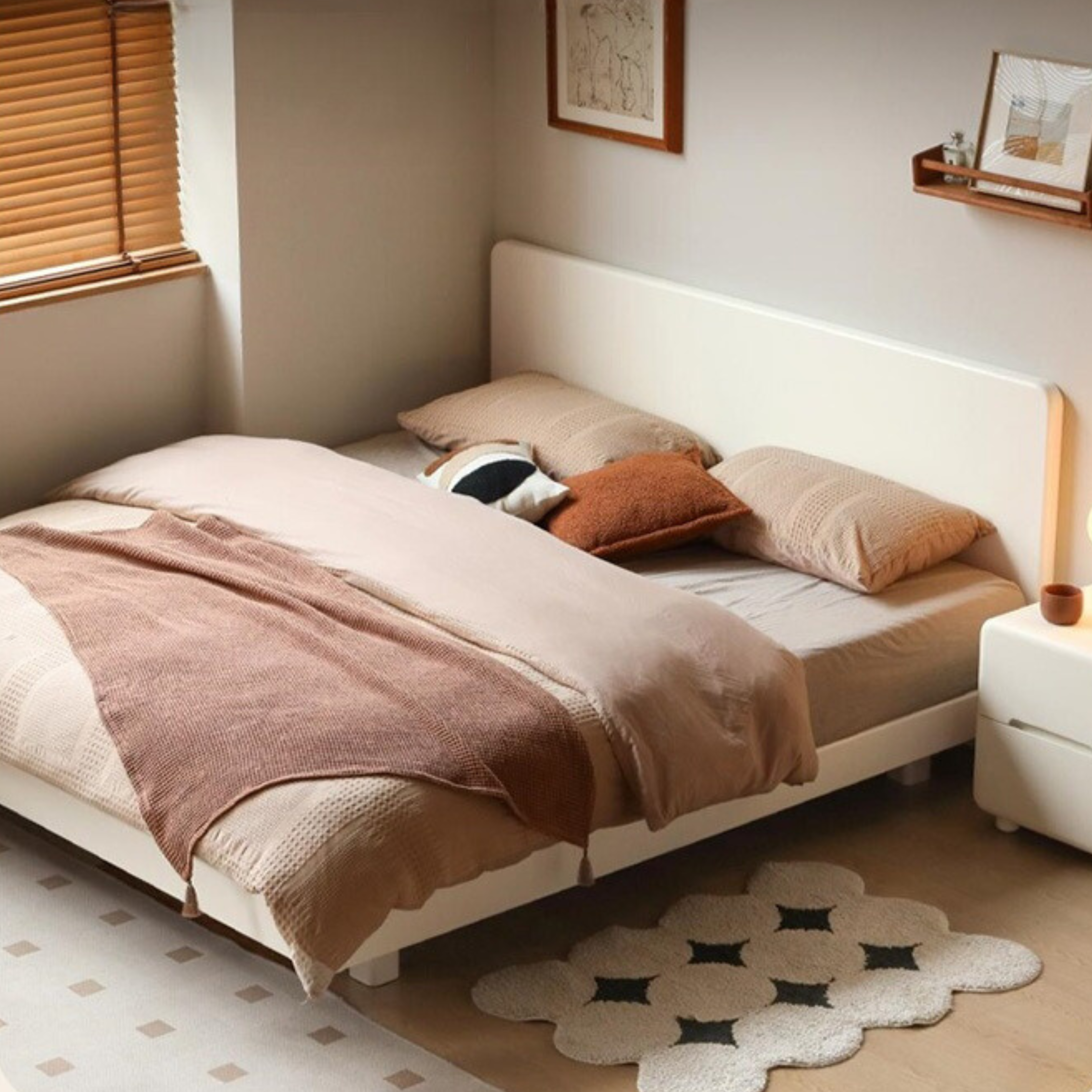 Modern Simple Cream Style Poplar Solid Wood Bed - Queen Size, Sturdy & Elegant for Master Bedroom, Guest Room, or Dormitory