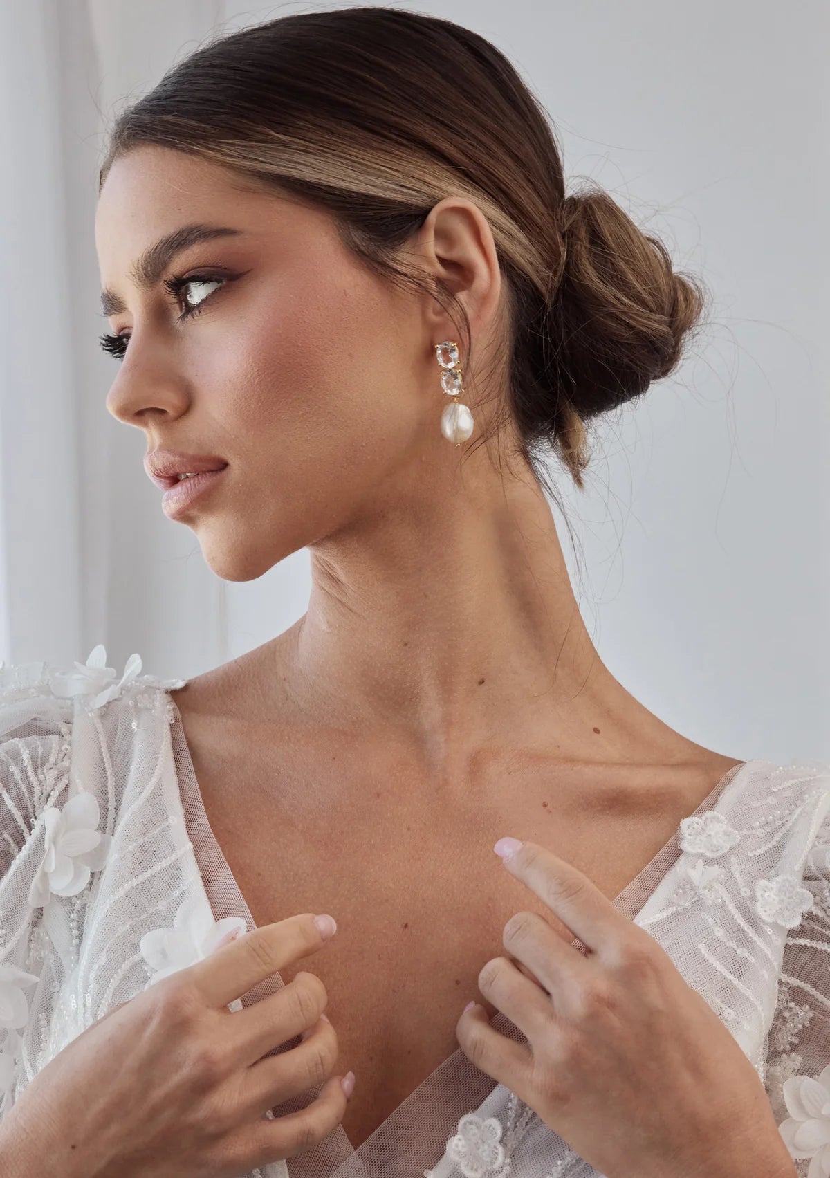 Lola Knight Ayla Large Pearl & Crystal Earrings - 18K Gold Plated Elegant Dangle Earrings for Women | Perfect for Weddings, Parties & Special Occasions