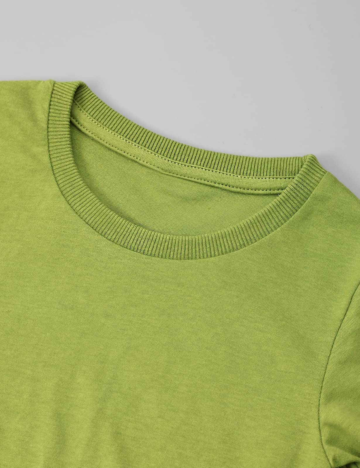 COSLAND Boys' 100% Cotton Heavyweight Short Sleeve Crewneck T-Shirt - Soft & Durable Casual Tee for Everyday Wear, School, Playdates & Outdoor Activities