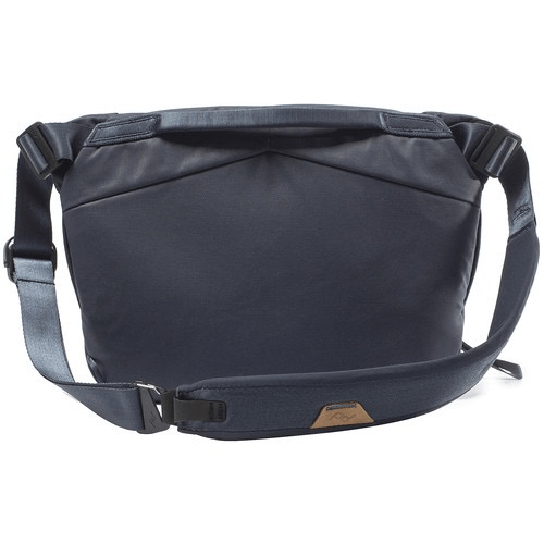 Peak Design Everyday Sling 6L V2 Camera Bag - Waterproof & Lightweight for DSLR, Mirrorless & Accessories - Perfect for Travel, Hiking & Street Photography (Midnight)
