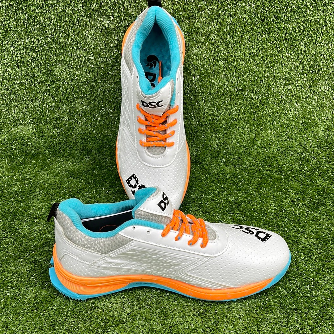 DSC Jaffa 22 White & Orange Junior Youth Cricket Shoes - Perfect for Kids Cricket Matches & Training Sessions