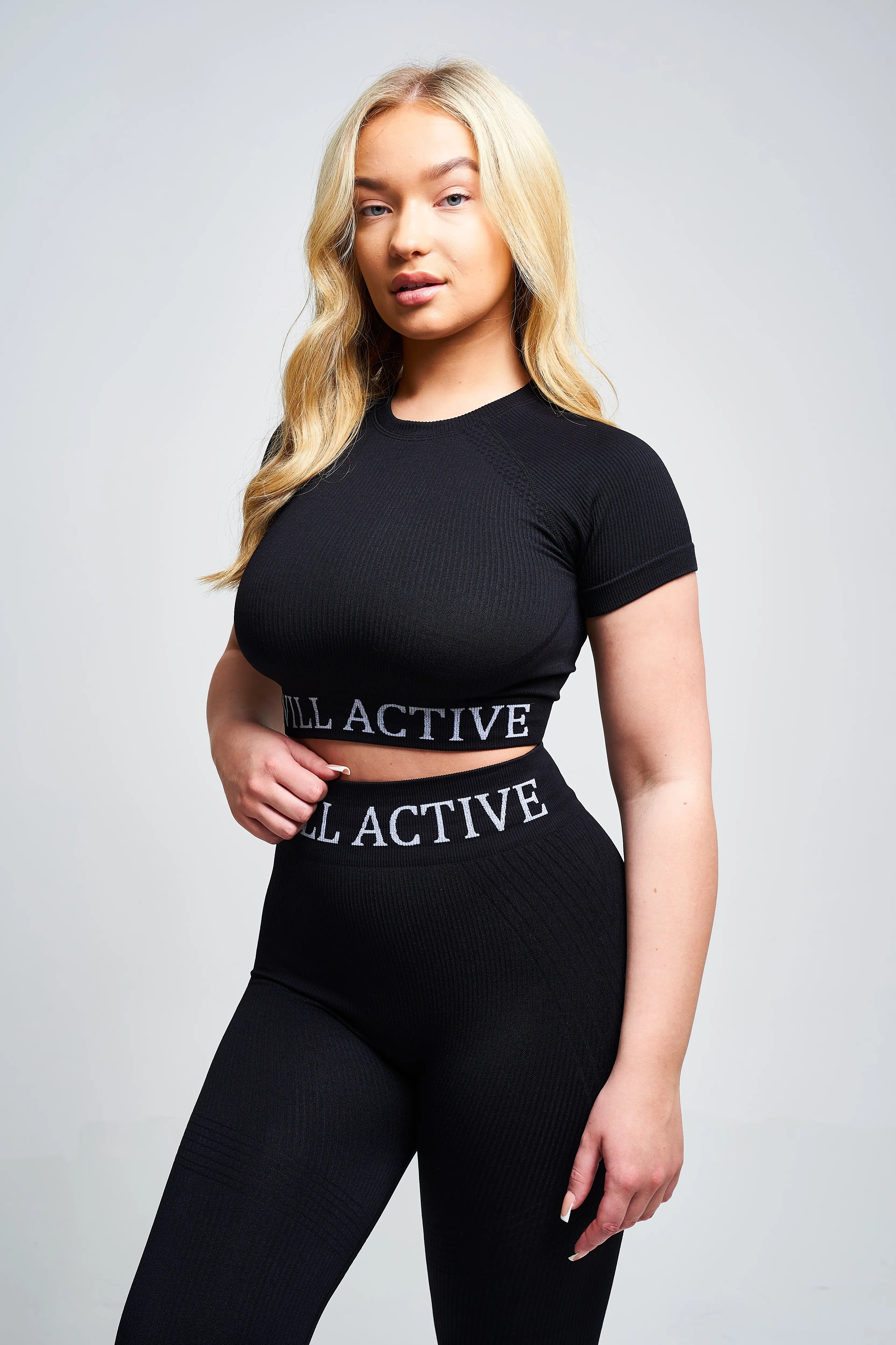 Avra Panel Recycled Seamless Crop Top for Women - Black | Eco-Friendly Yoga & Workout Tank Top | Perfect for Gym, Running, and Casual Wear