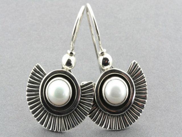 Elegant Pearl Fan Earrings for Women - Perfect for Weddings, Parties & Special Occasions