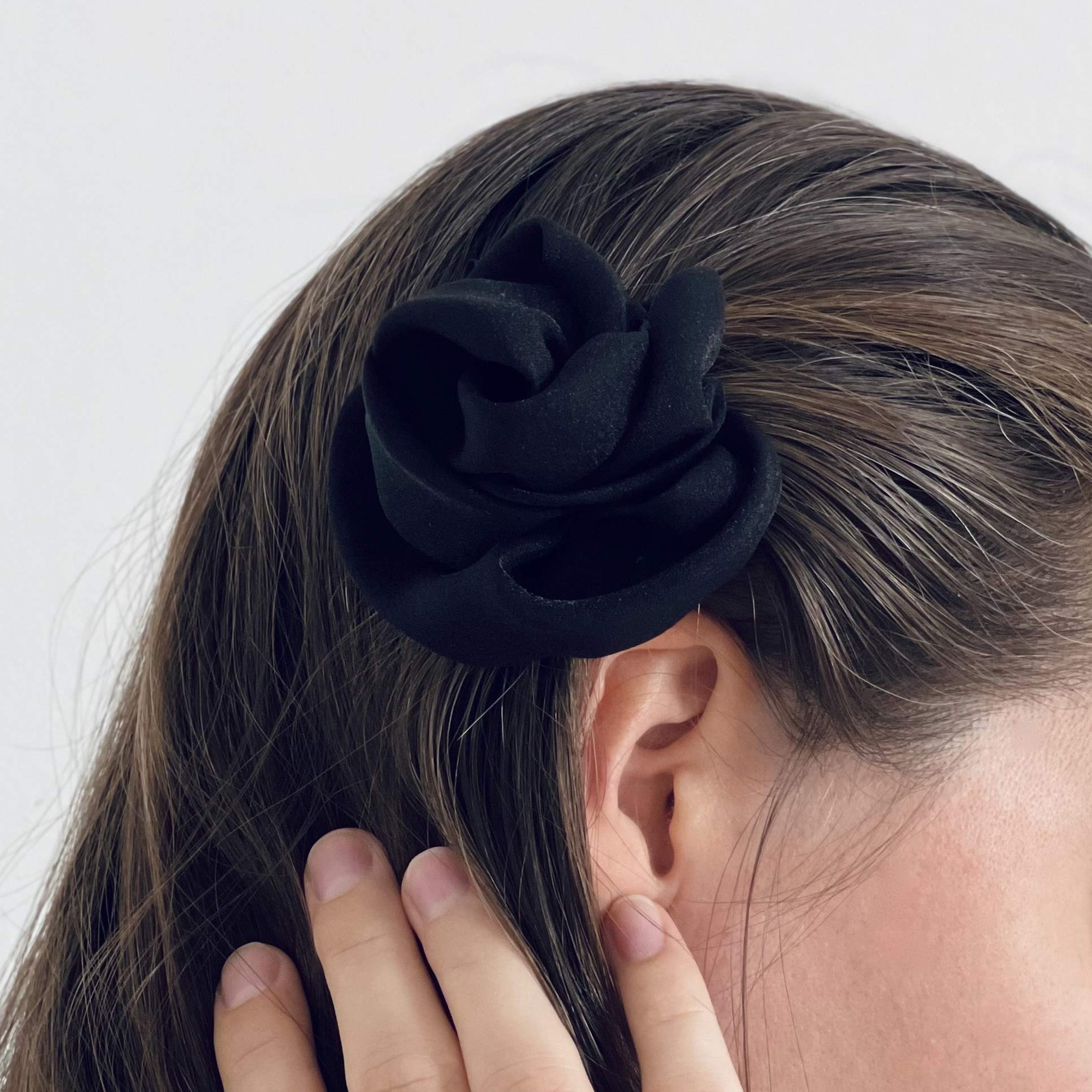Sparkling Rose Shaped Bow Barrette Hair Clip - Elegant Black Hair Accessory for Women & Girls | Perfect for Weddings, Parties & Everyday Wear