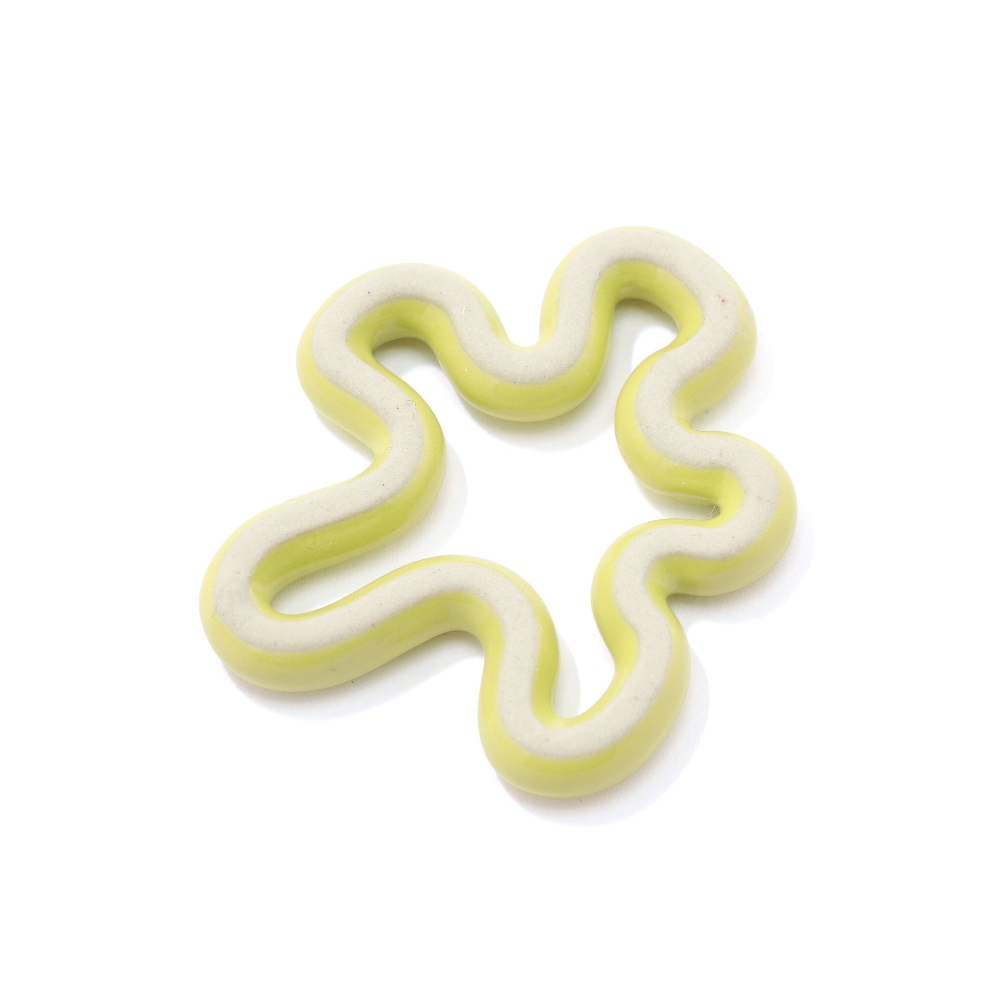 Yellow Ceramic Flower Chopstick Rest - Elegant Tableware for Asian Dining, Sushi, and Home Decor