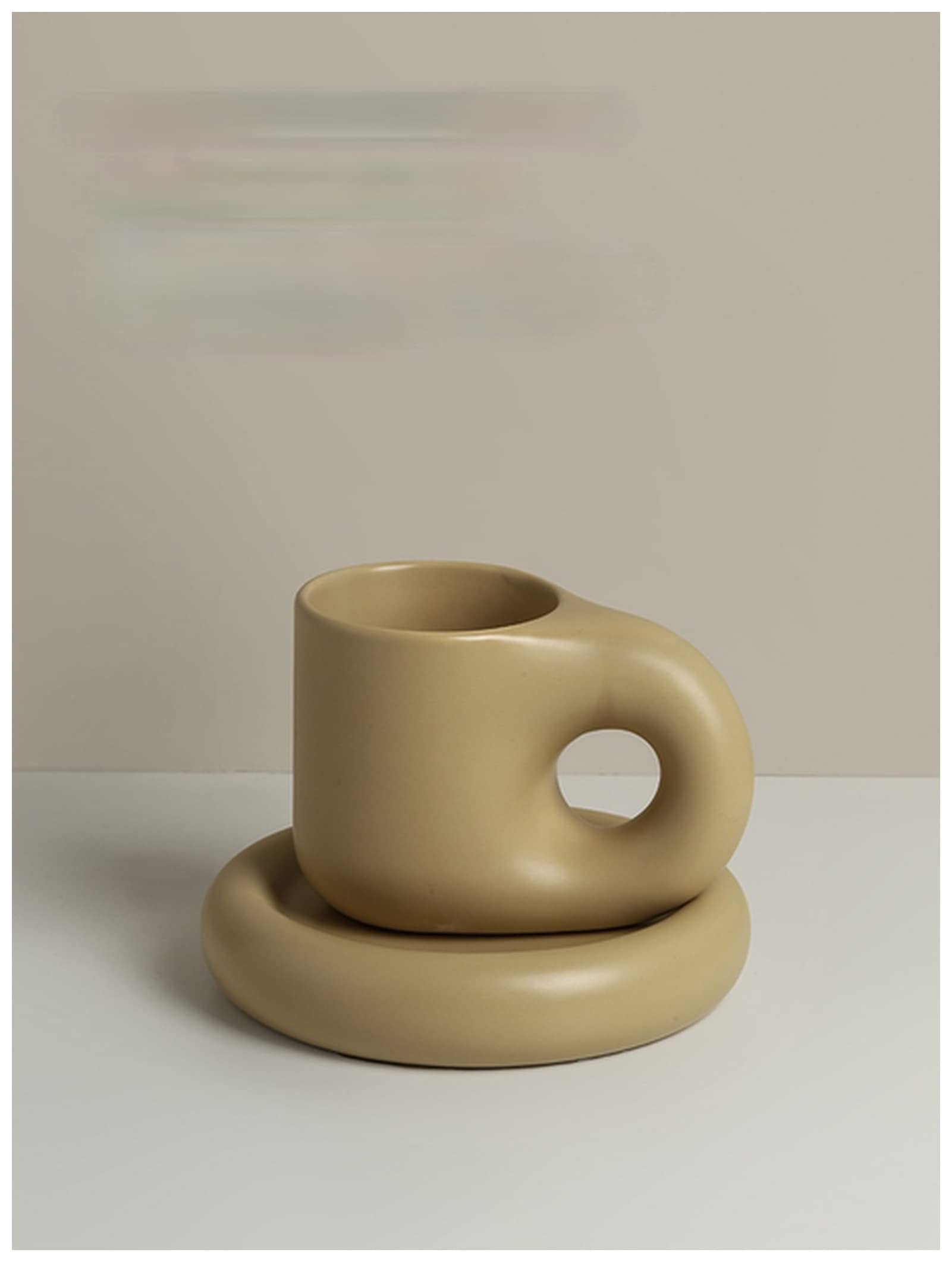 Nordic Ins Style Couples Ceramic Coffee Mug Set with Tray - Trendy Korean Inspired Simple Design for Home, Office & Gifts - Perfect for Romantic Coffee Dates, Couples Tea Time & Lovers' Breakfast (2-Piece Milk Tea Set)