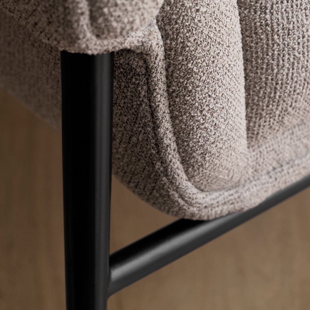 Modern Accent Lounge Chair with Collar Design - Stylish Comfort for Living Room, Bedroom, or Office - Perfect for Relaxing, Reading & Decorating Your Space