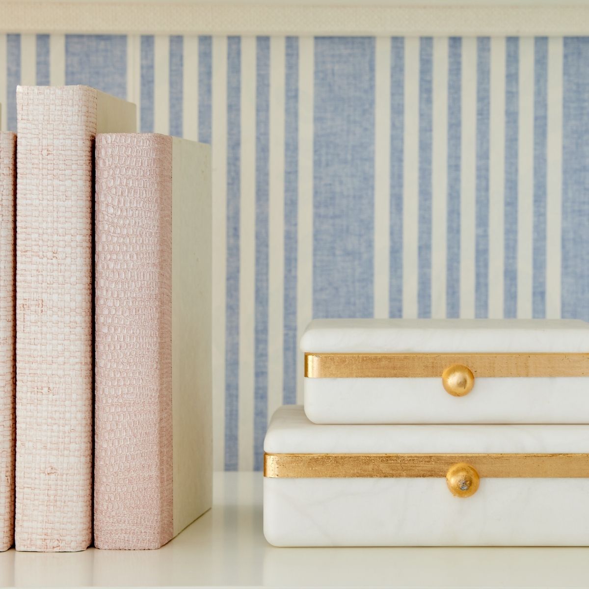 French Linen Stripe Wallpaper - Premium Textured Wall Covering for Living Room, Bedroom & Office Decor