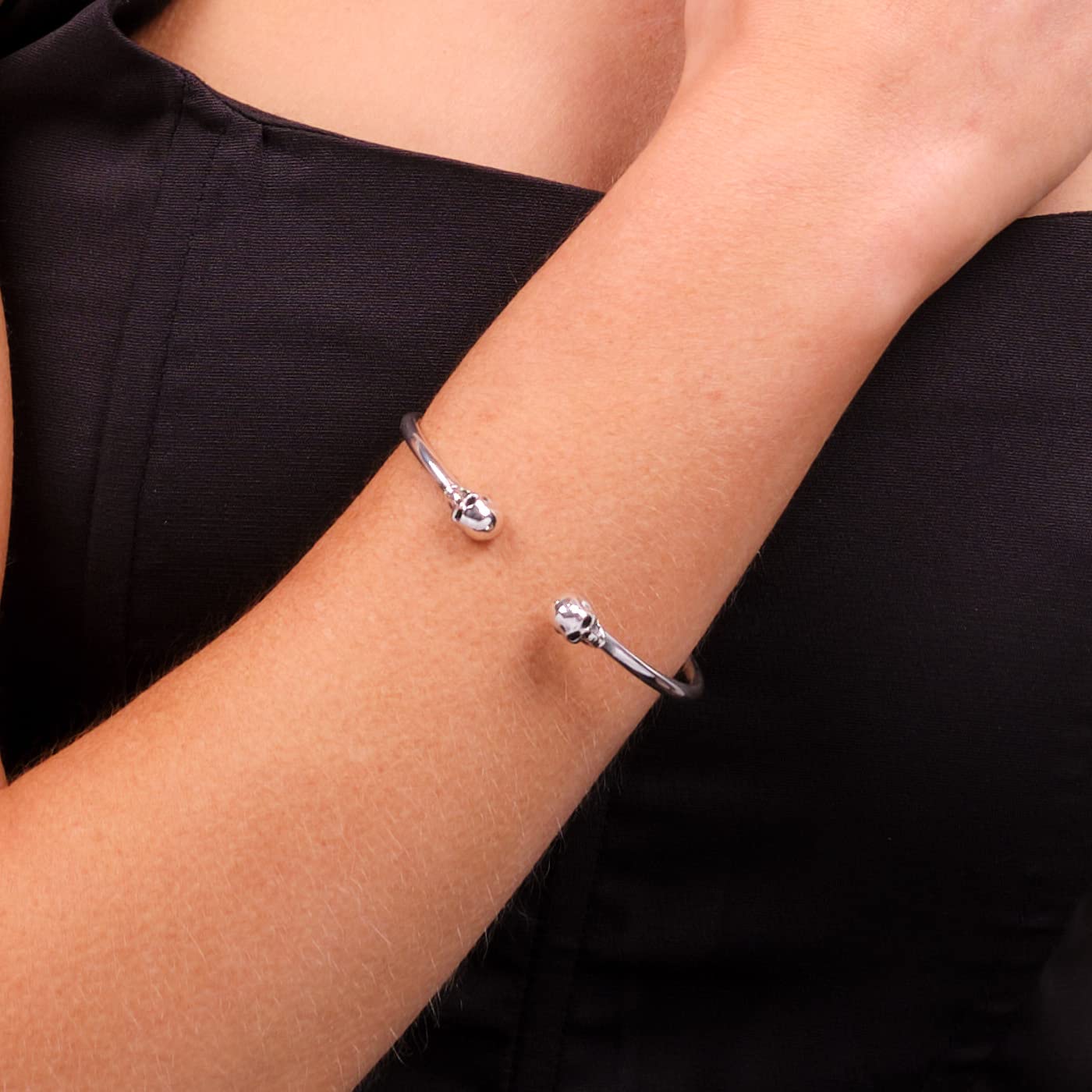 Handcrafted 925 Sterling Silver Skull Bangle Bracelet for Women | Unique Gothic Jewelry | Perfect for Halloween, Punk Fashion & Boho Style Outfits