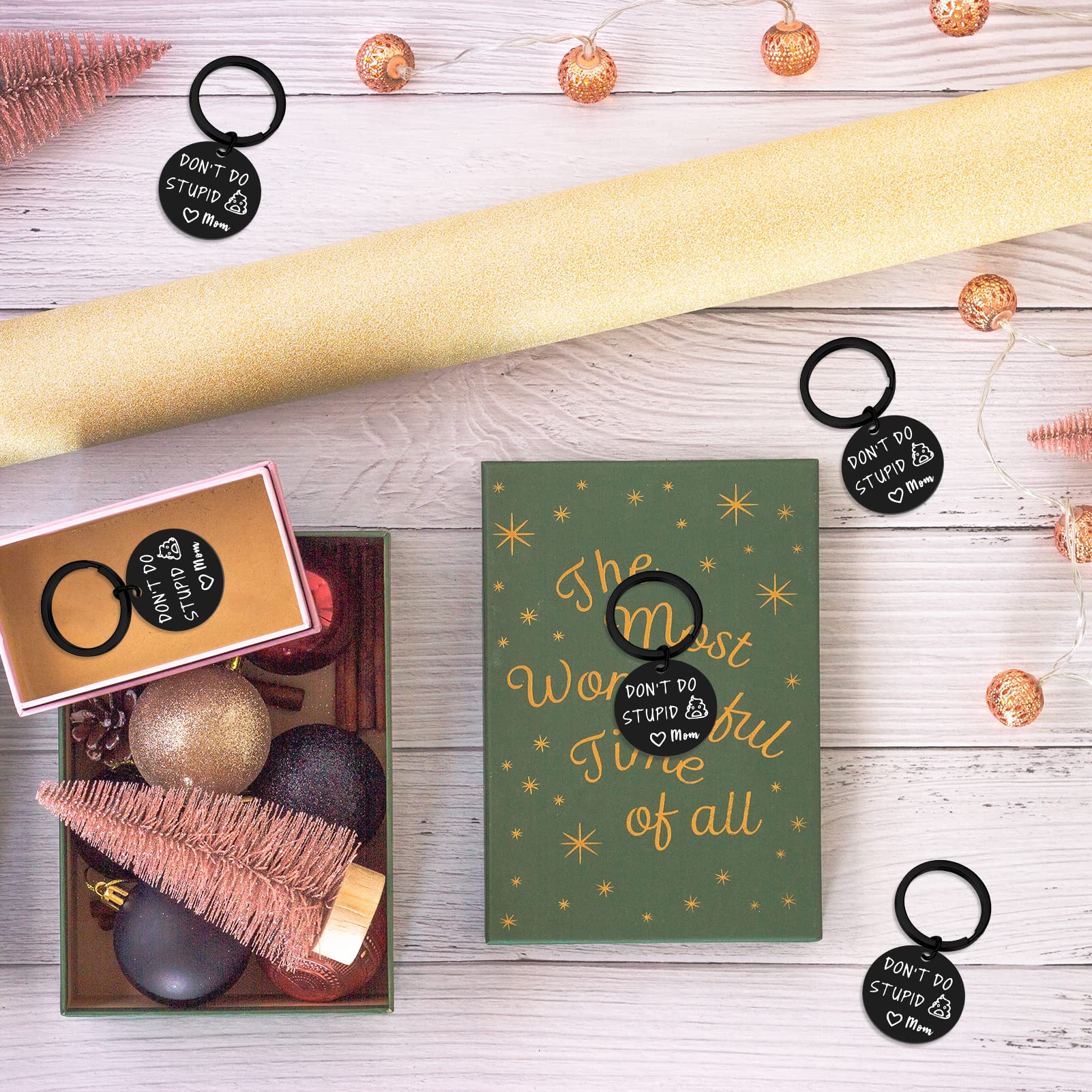 PLwelth Funny Keychain - Cute Gift for Women, Mom, Daughter & Son - Perfect for Mother’s Day, Birthday & Christmas - Great for Everyday Use, Car Keys & Purse Accessories