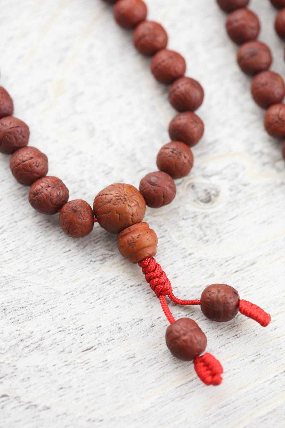 Authentic 108 Bead Bodhi Seed Mala Prayer Necklace - Buddhist Meditation Beads for Yoga, Mindfulness & Spiritual Practice - Perfect Gift for Meditation & Stress Relief