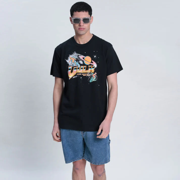 Vulk Aliens Graphic T-Shirt for Men & Women - Cool Alien Print Tee - Casual Streetwear for Everyday Wear, Parties & Gifts