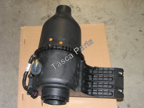 Genuine Ford 9C2Z-9600-B Air Cleaner Assembly - OEM Replacement Part for Ford Vehicles - Perfect for Engine Maintenance & Performance Upgrade