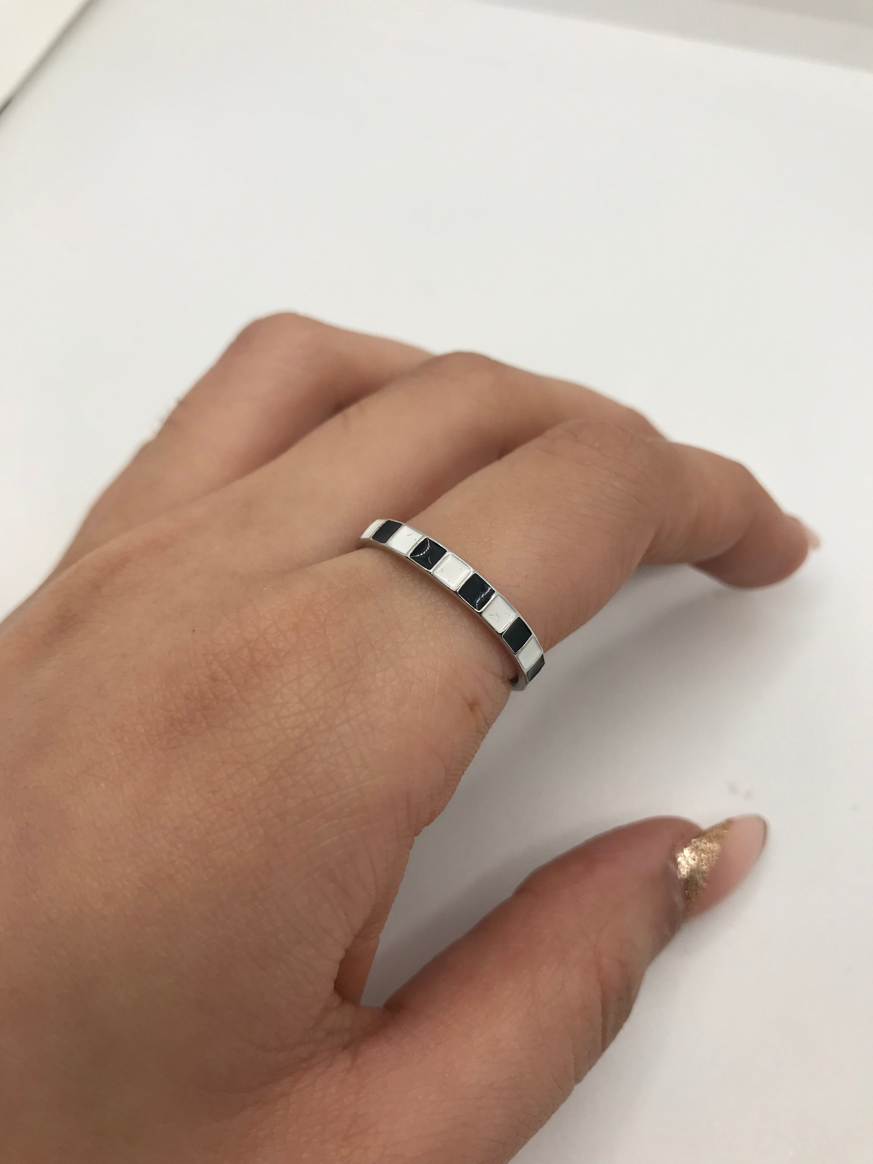 Sterling Silver Chessboard Ring - Elegant Jewelry for Chess Lovers & Gift Ideas - Perfect for Weddings, Anniversaries, and Chess Tournaments