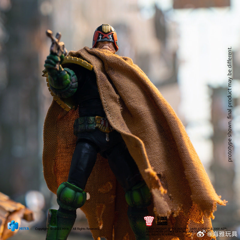 1/18 HIYA 4-Inch Action Figure - Exquisite Mini Series Cursed Earth Judge Dredd Collectible Toy for Display & Play | Perfect for Comic Fans & Collectors