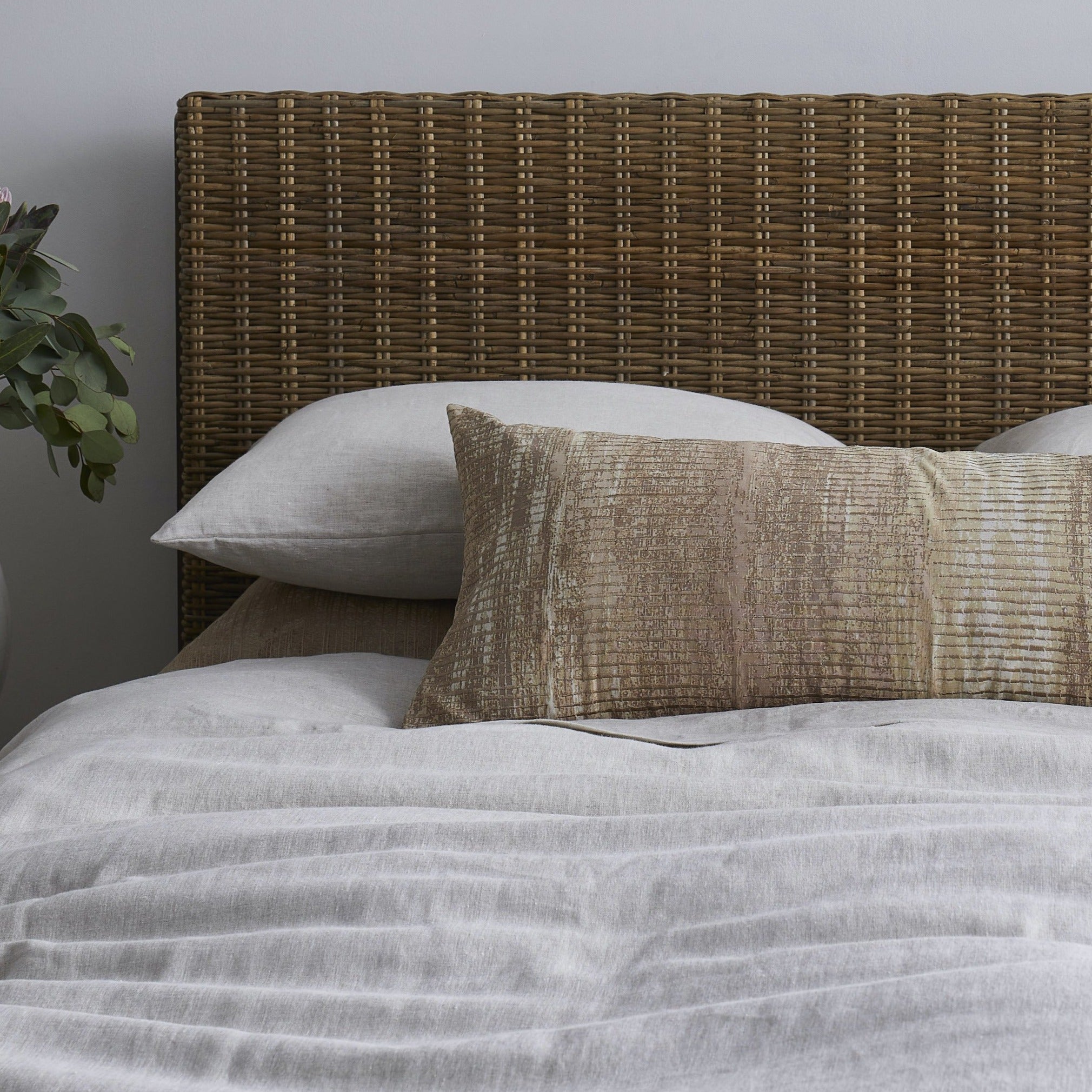 Premium 100% Organic Linen Pillowcases - Breathable & Hypoallergenic Bedding Set for Cool Sleep - Perfect for Hot Sleepers, Allergy Sufferers & Eco-Conscious Shoppers - Ideal for Home, Hotel & Airbnb Use